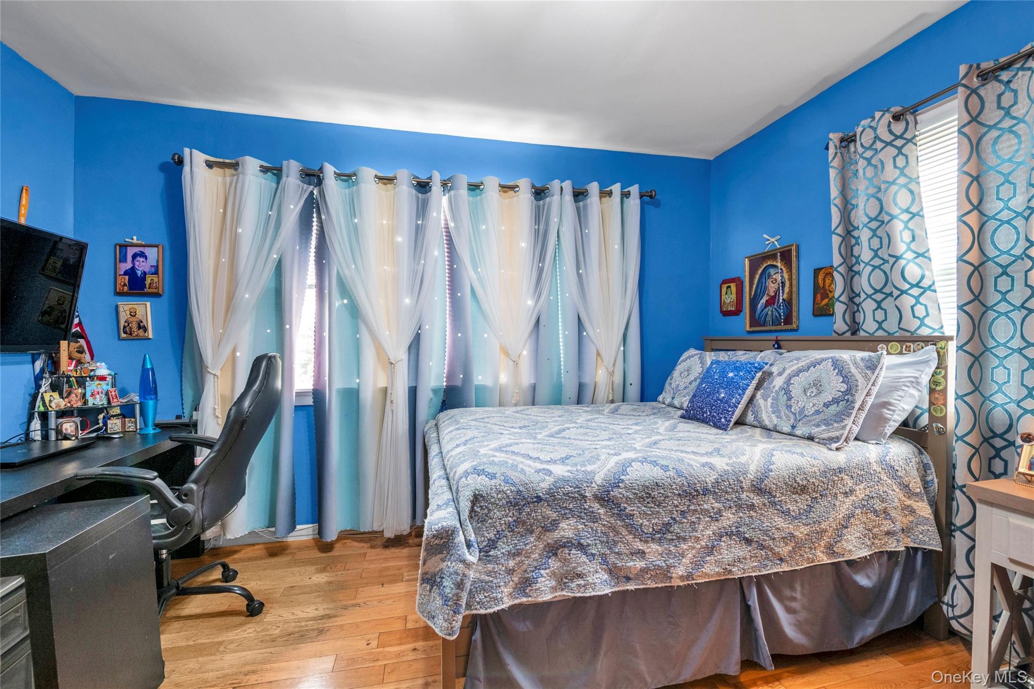 Single Family 12th Road Queens, NY 11357, MLS-1039705-15