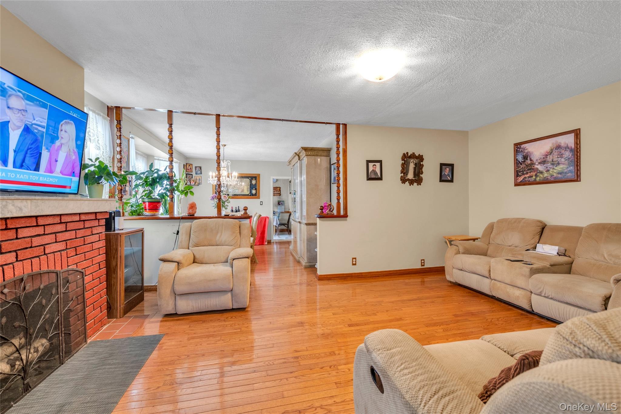 Single Family 12th Road Queens, NY 11357, MLS-1039705-3