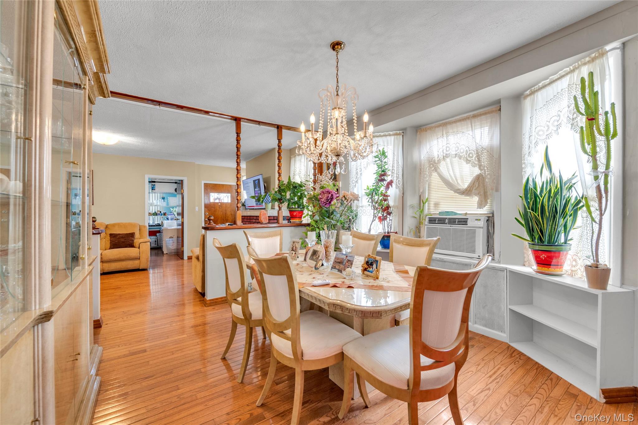 Single Family 12th Road Queens, NY 11357, MLS-1039705-4