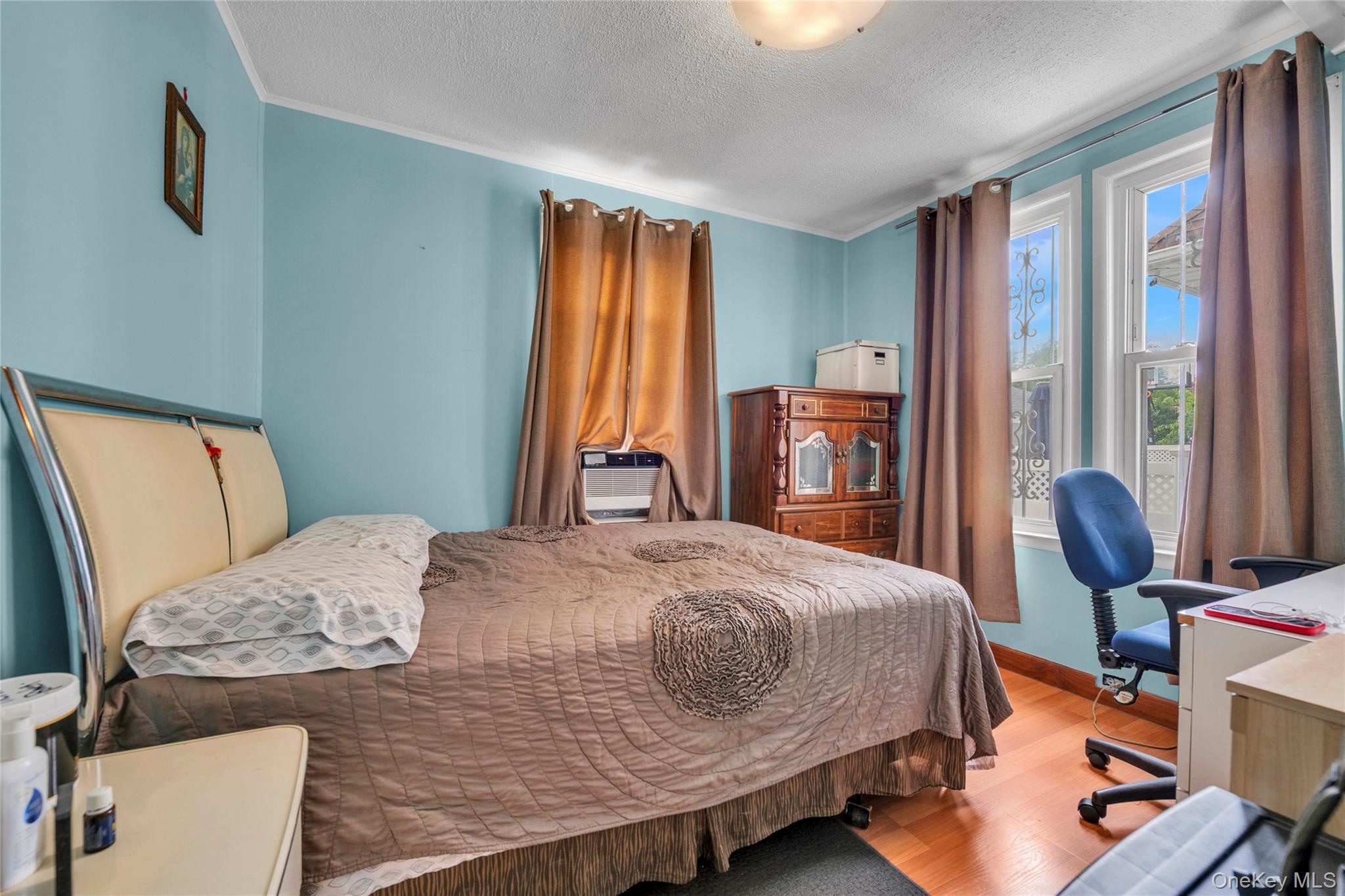 Single Family 12th Road Queens, NY 11357, MLS-1039705-7