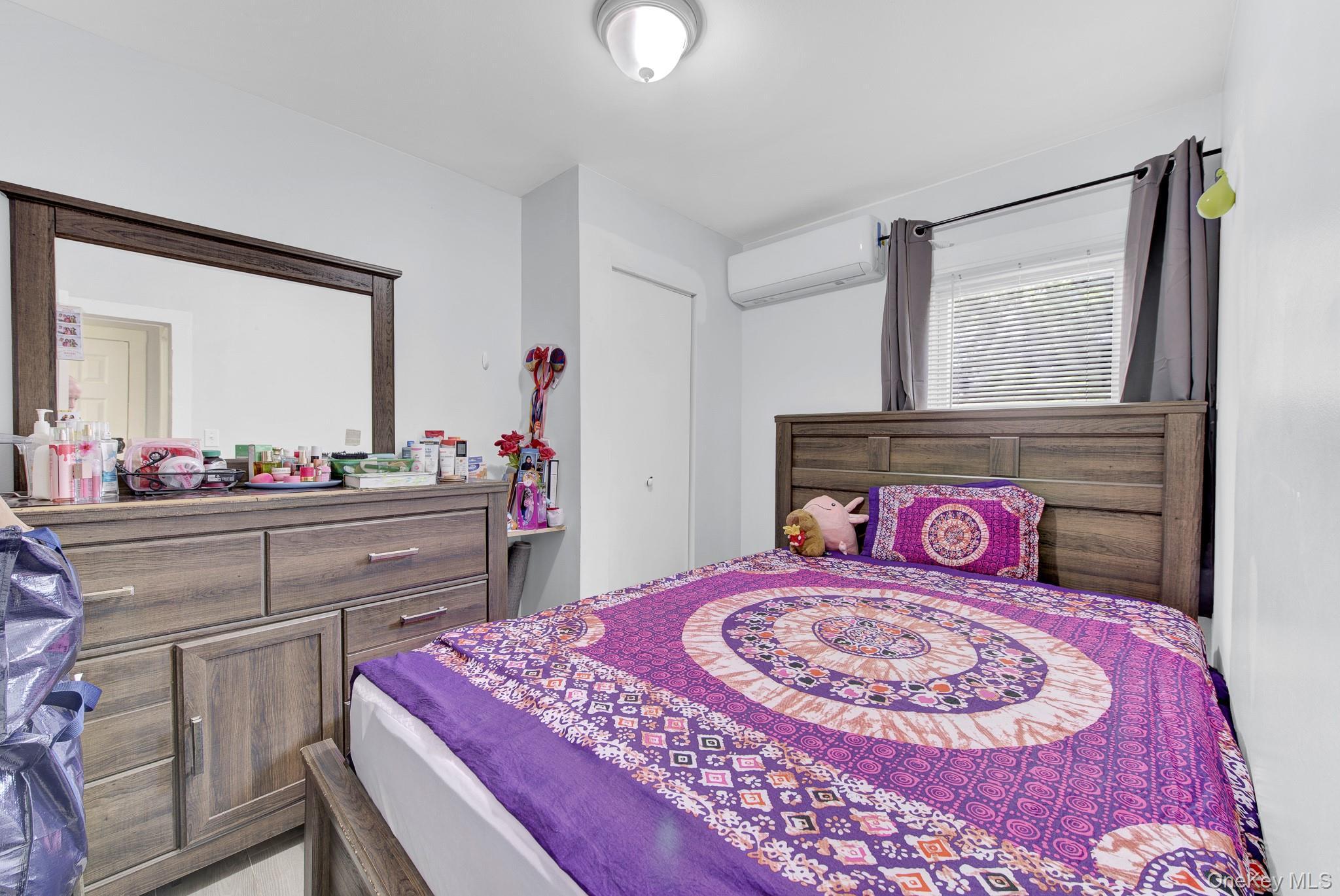 Single Family 118th Avenue Queens, NY 11434, MLS-1039708-15