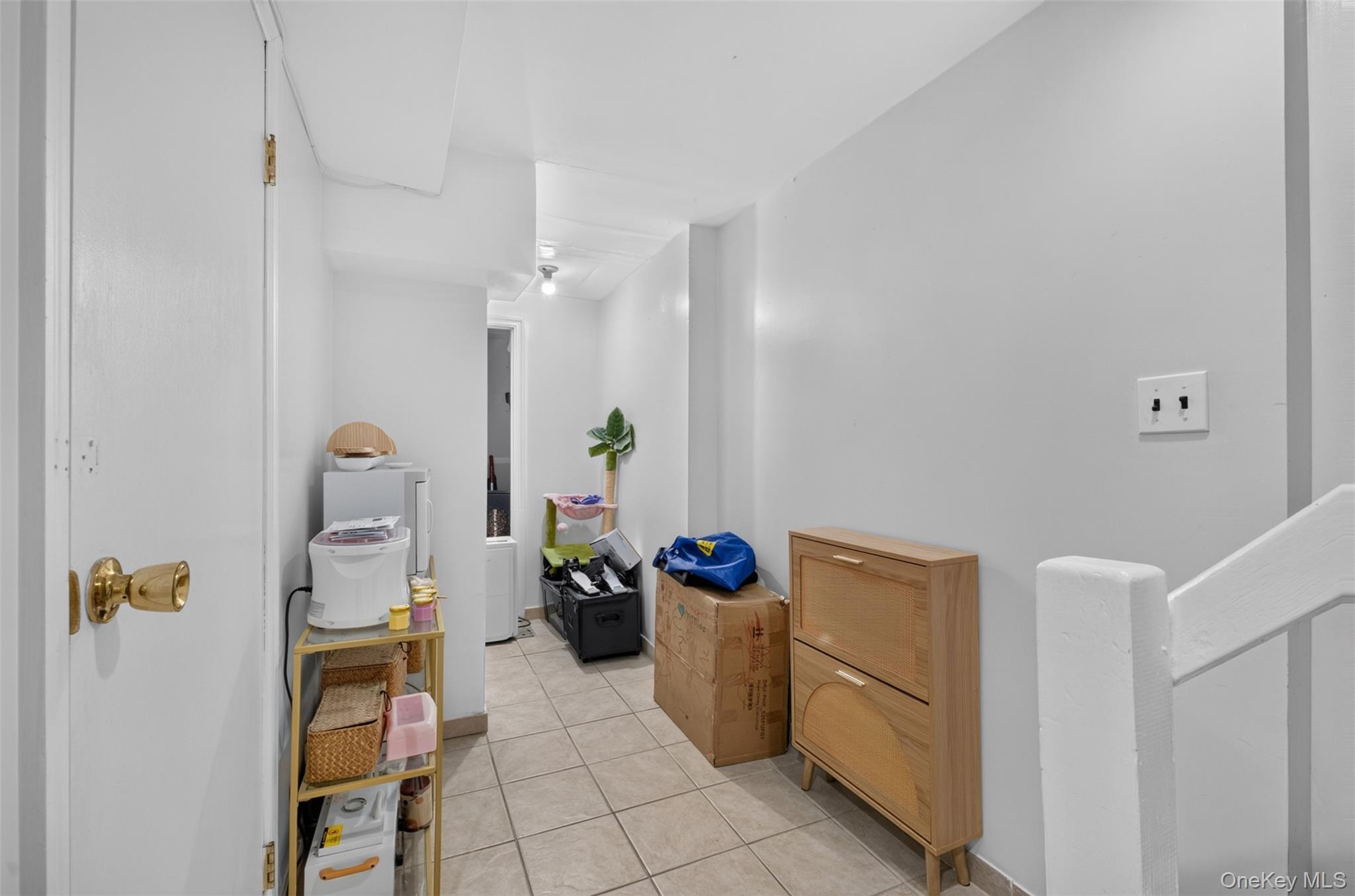 Single Family 69th Avenue Queens, NY 11364, MLS-1039714-14