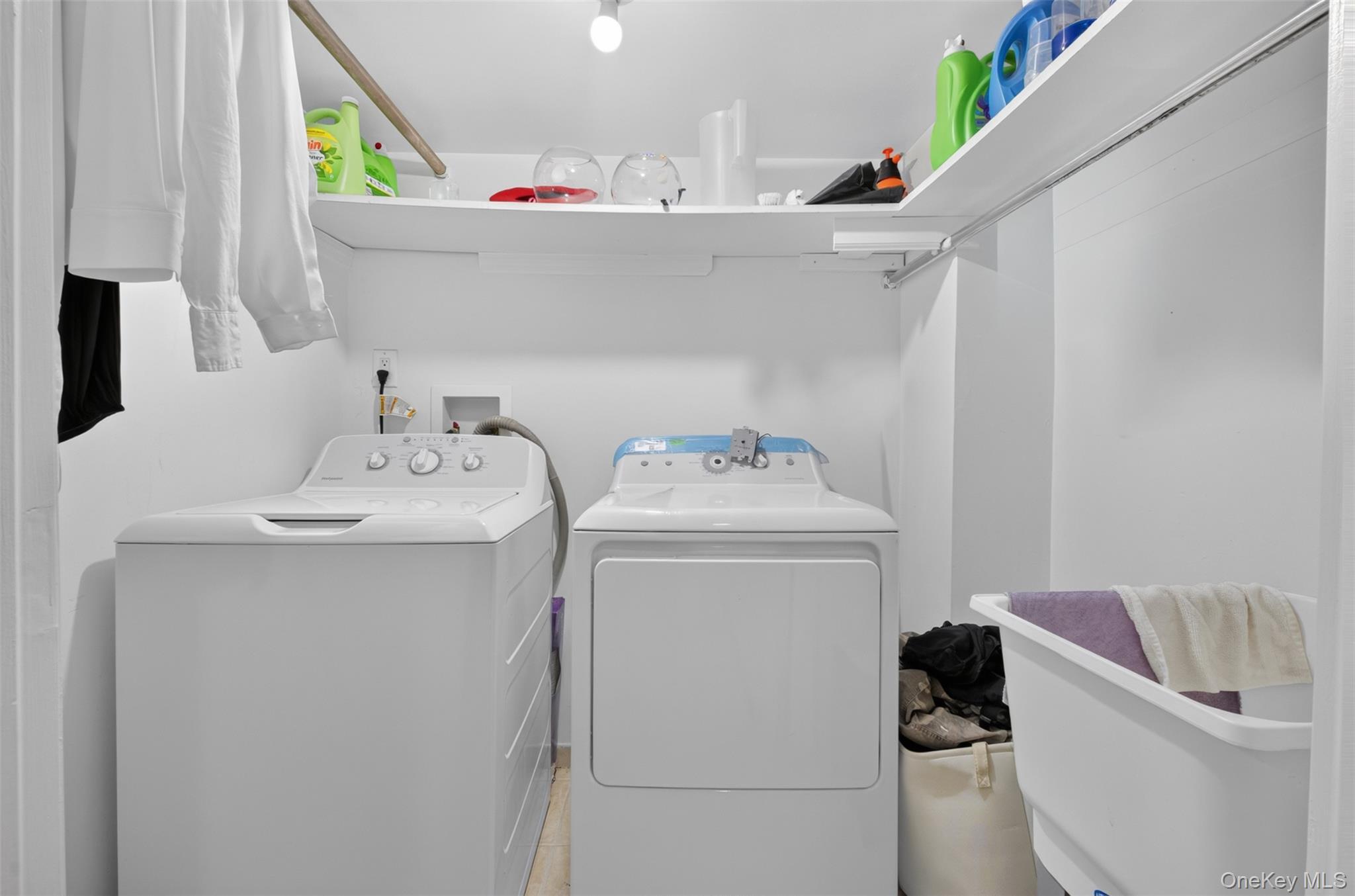 Single Family 69th Avenue Queens, NY 11364, MLS-1039714-19
