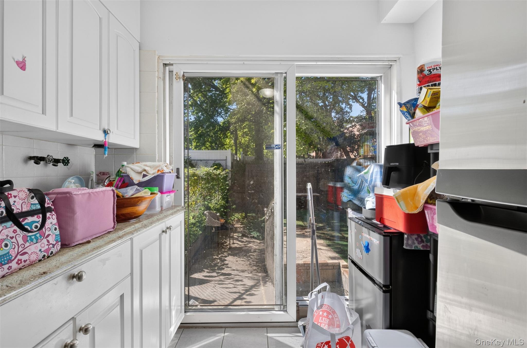 Single Family 69th Avenue Queens, NY 11364, MLS-1039714-9