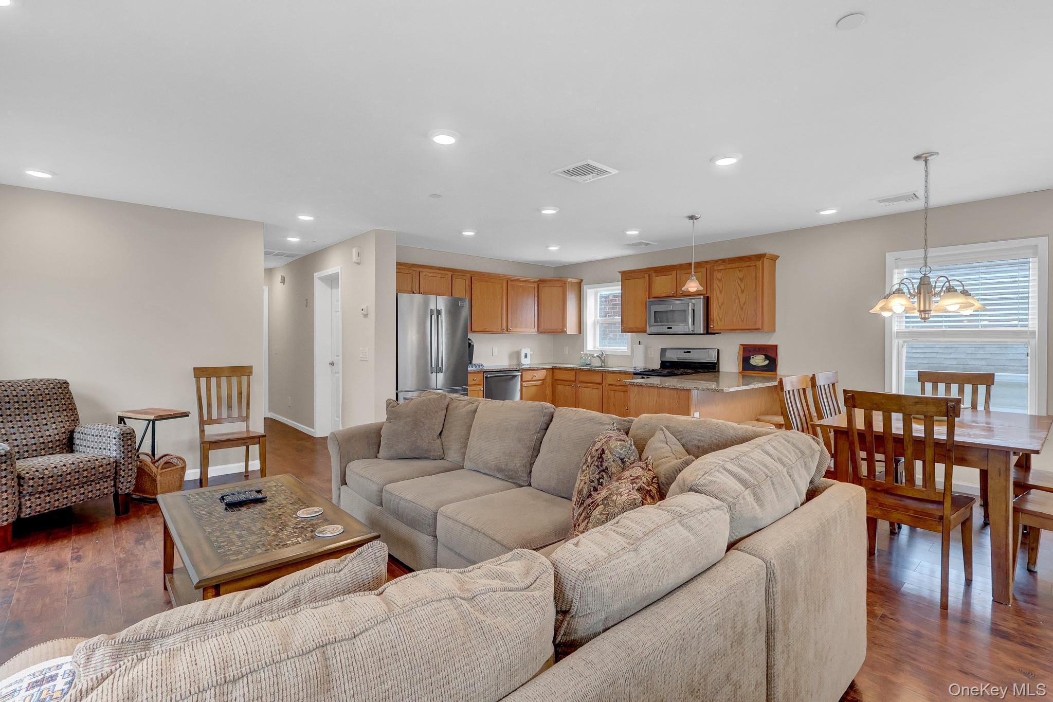 Single Family Arizona Avenue  Nassau County, NY 11561, MLS-1039719-6