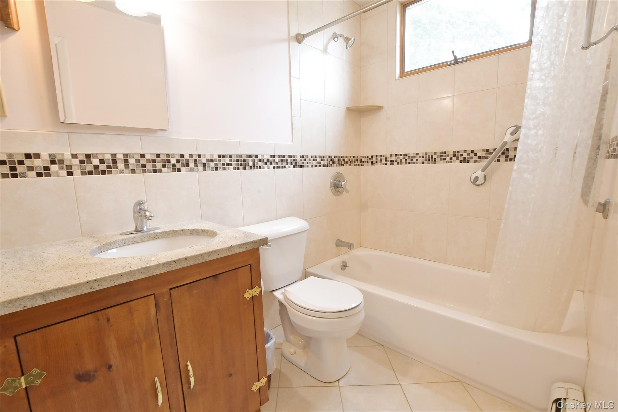 Single Family Island Boulevard Suffolk County, NY 11716, MLS-1039726-14