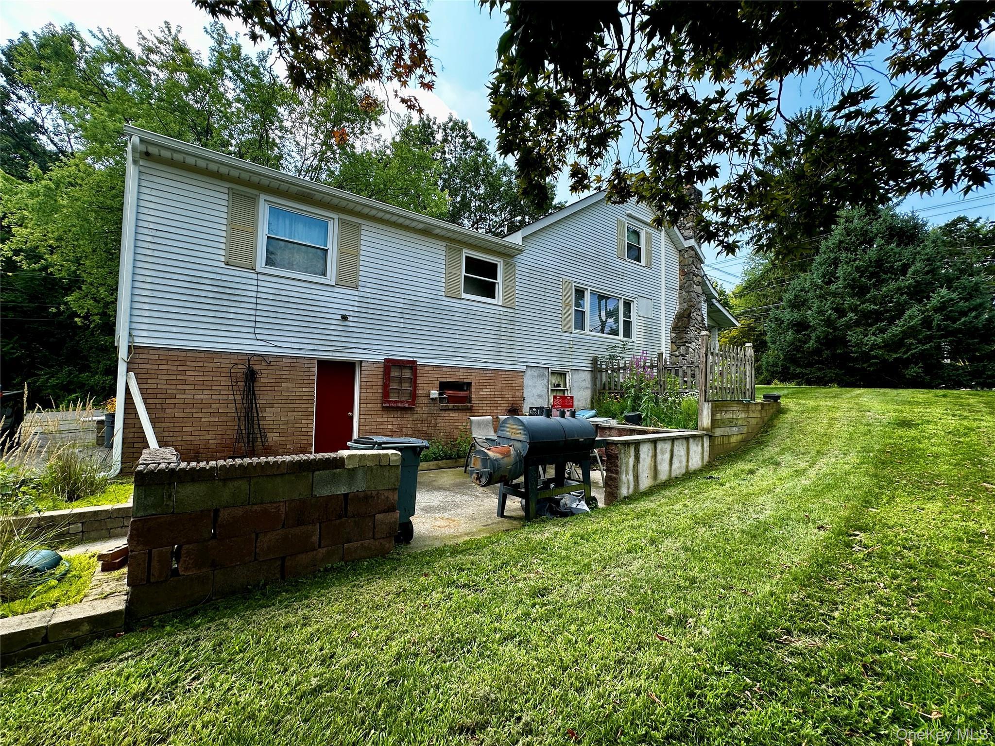 Single Family Cedar Avenue  Dutchess County, NY 12603, MLS-1039739-22
