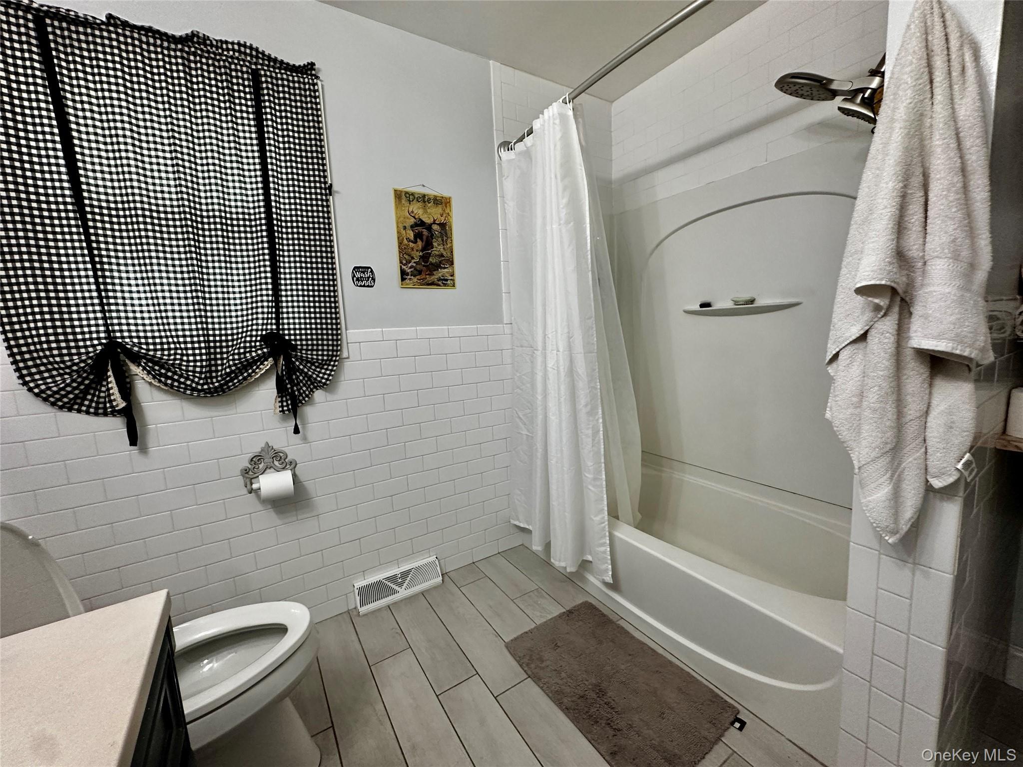 Single Family Cedar Avenue Dutchess County, NY 12603, MLS-1039739-7
