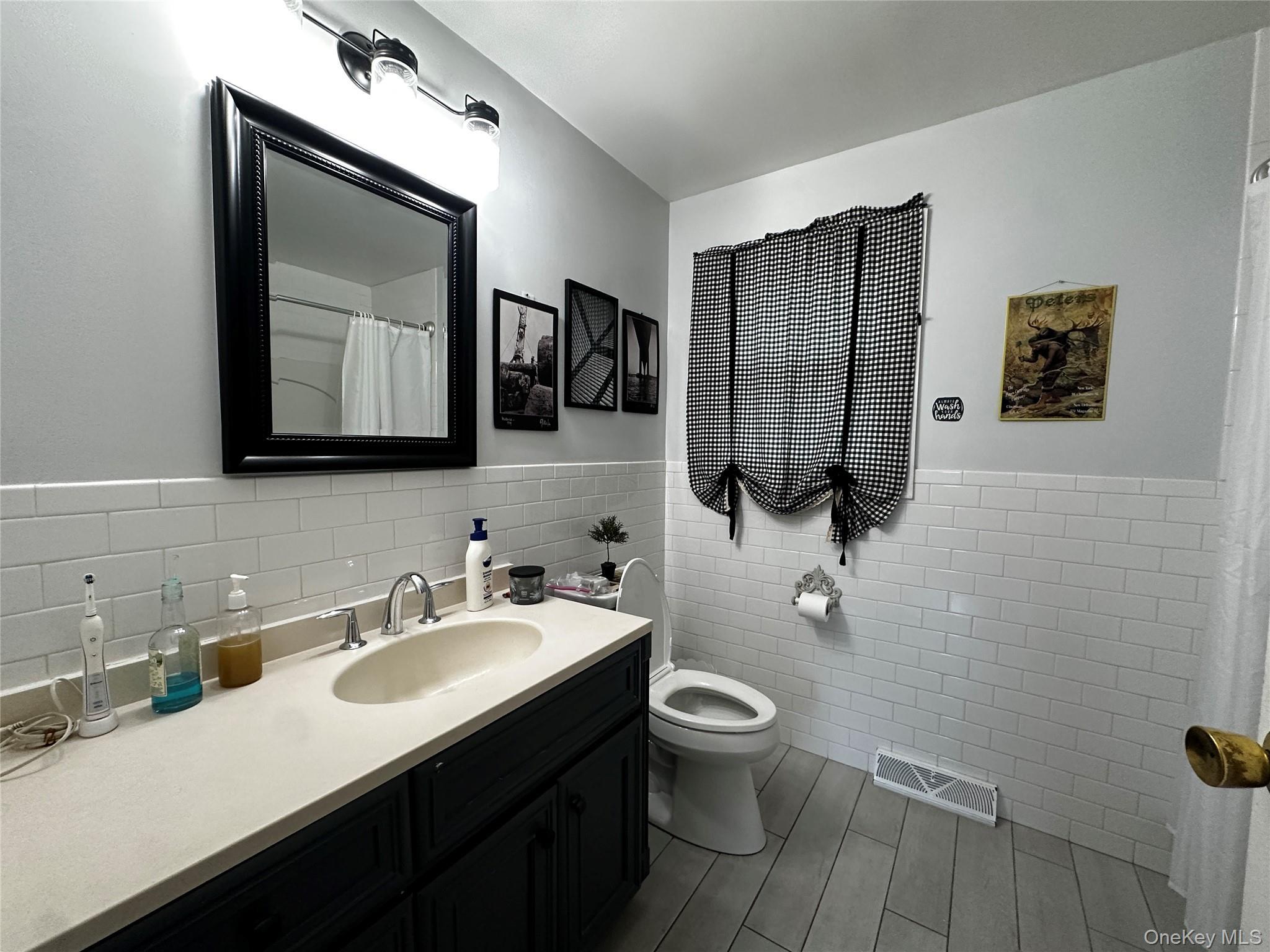 Single Family Cedar Avenue Dutchess County, NY 12603, MLS-1039739-8
