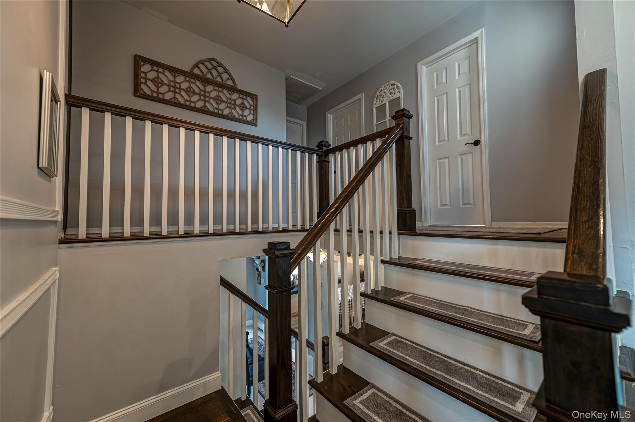 Single Family Pepperidge Road Suffolk County, NY 11769, MLS-1039743-21