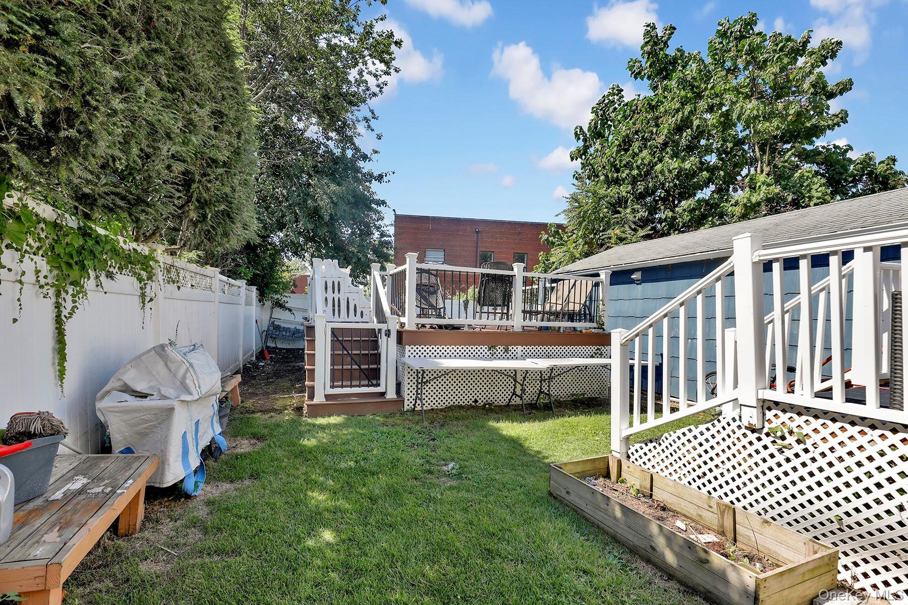 Single Family Madison Street Nassau County, NY 11003, MLS-1039752-27