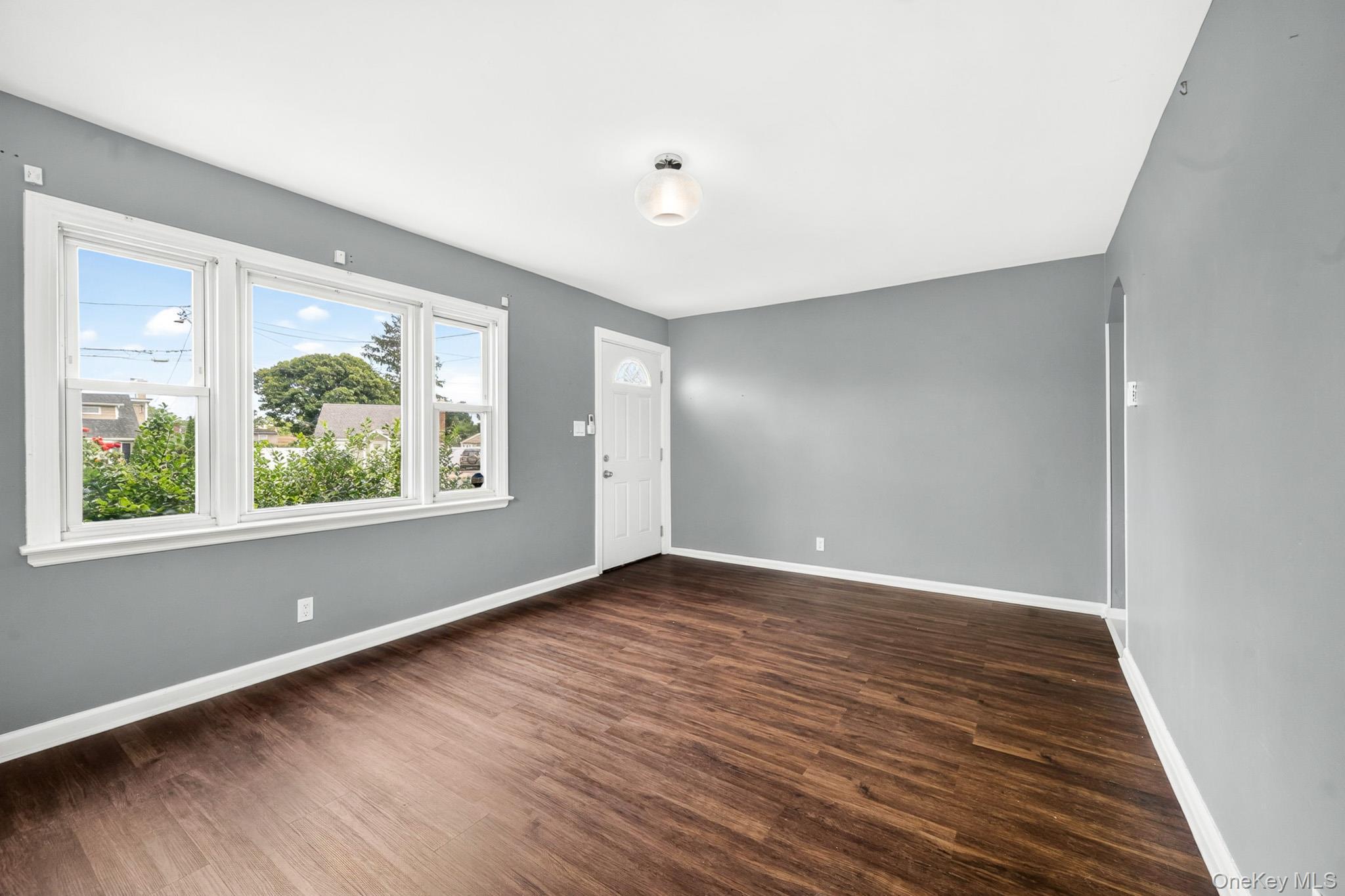 Single Family Park Court  Nassau County, NY 11735, MLS-1039758-12