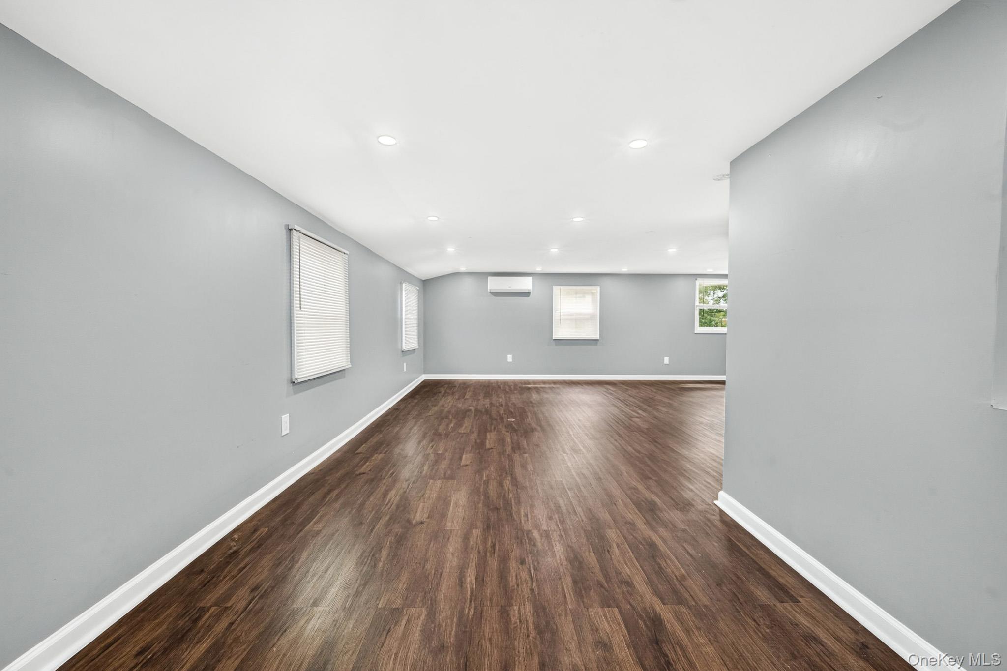 Single Family Park Court  Nassau County, NY 11735, MLS-1039758-21