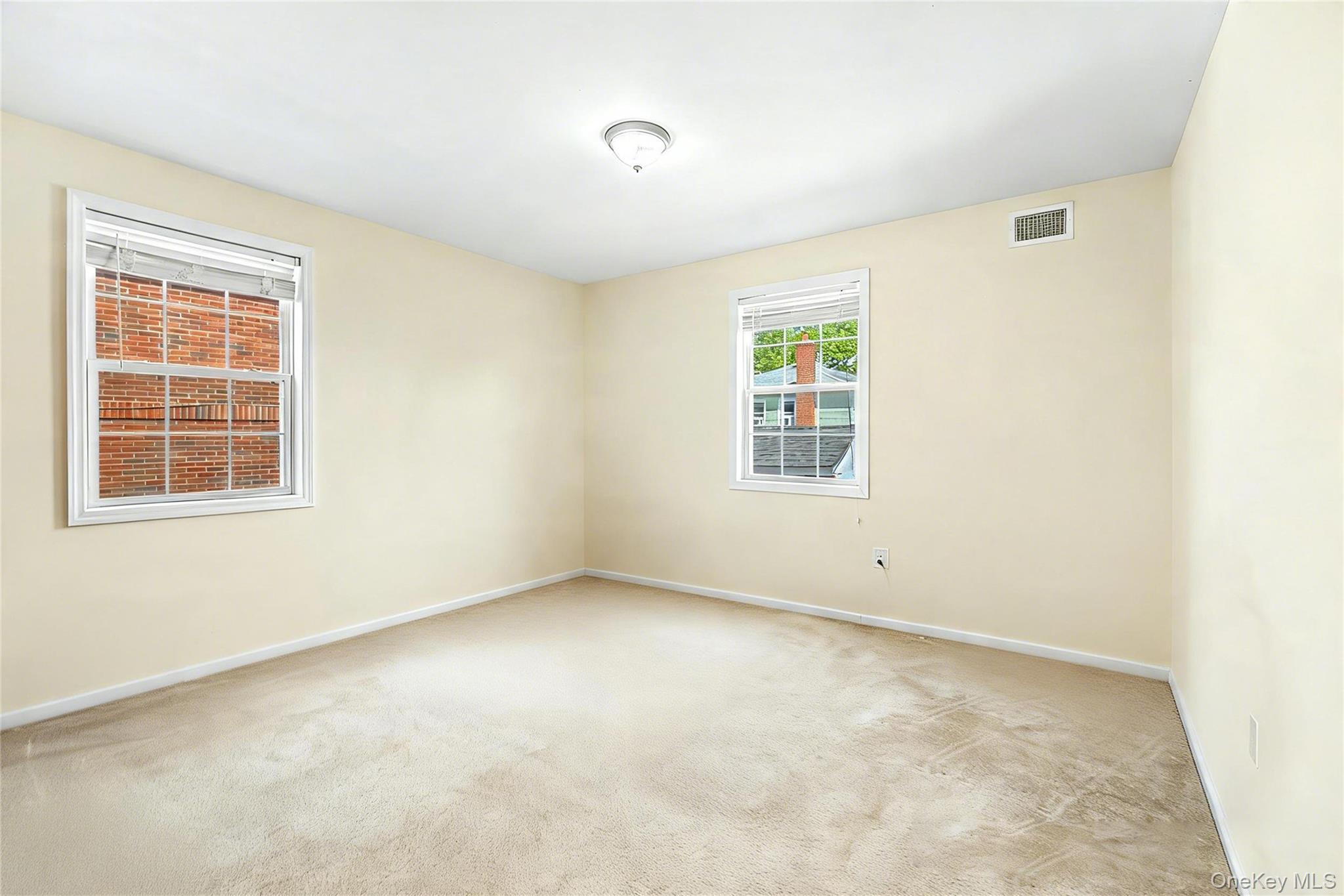 Single Family 77th Road Queens, NY 11366, MLS-1039771-12