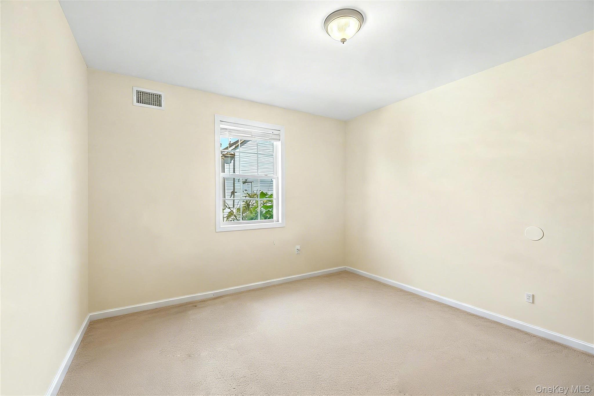 Single Family 77th Road Queens, NY 11366, MLS-1039771-14