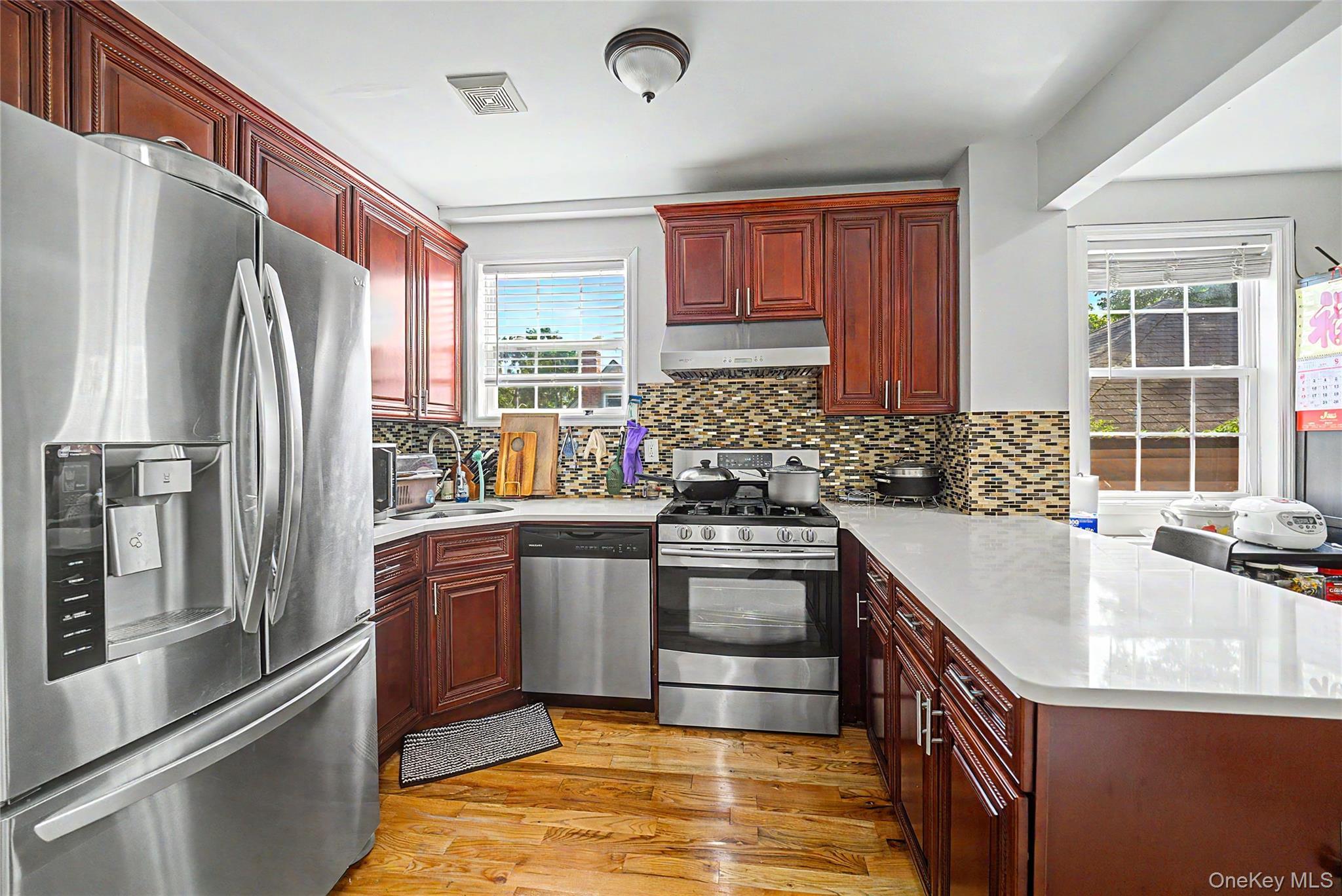 Single Family 77th Road Queens, NY 11366, MLS-1039771-16