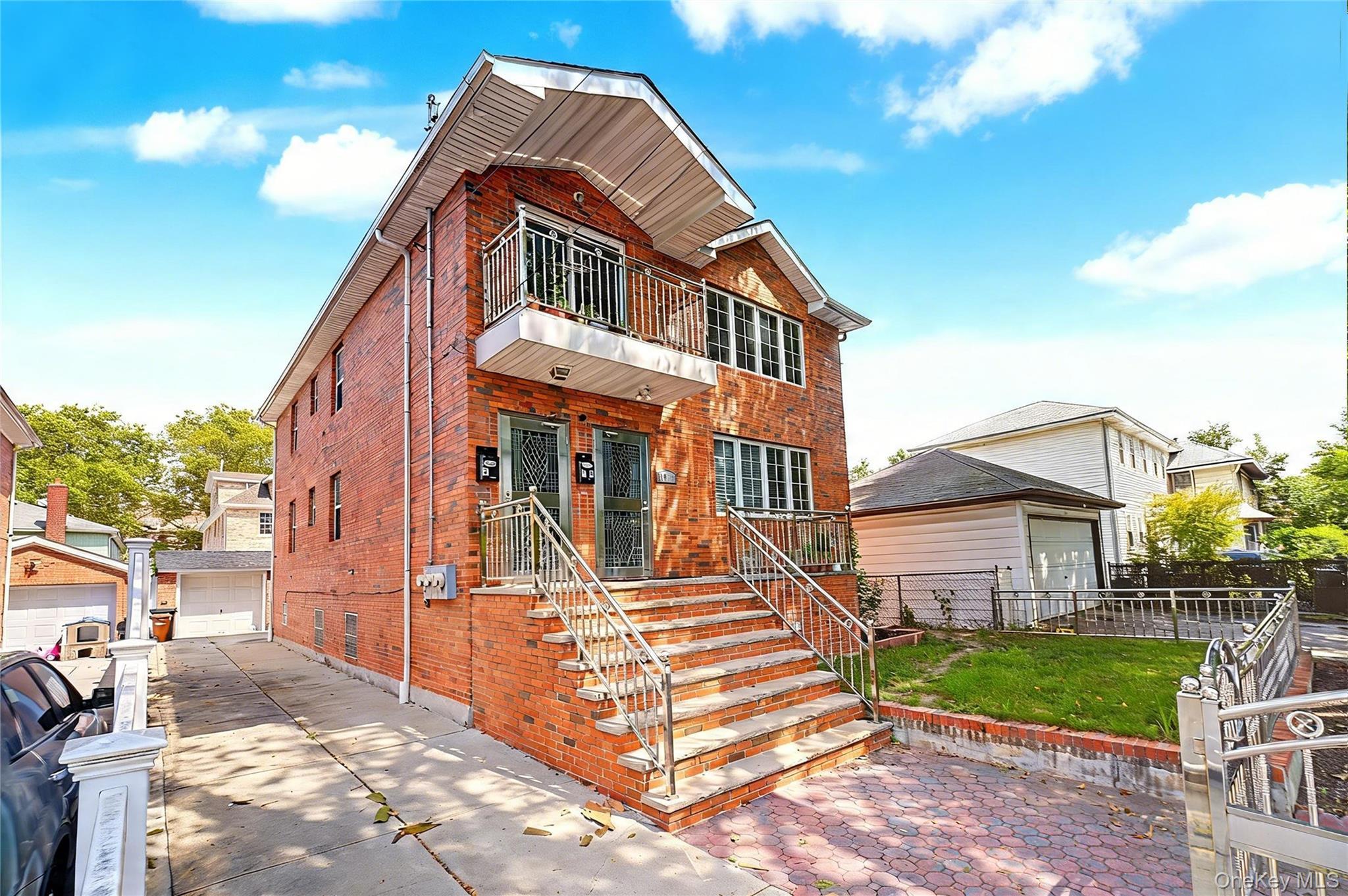 Single Family 77th Road Queens, NY 11366, MLS-1039771-2