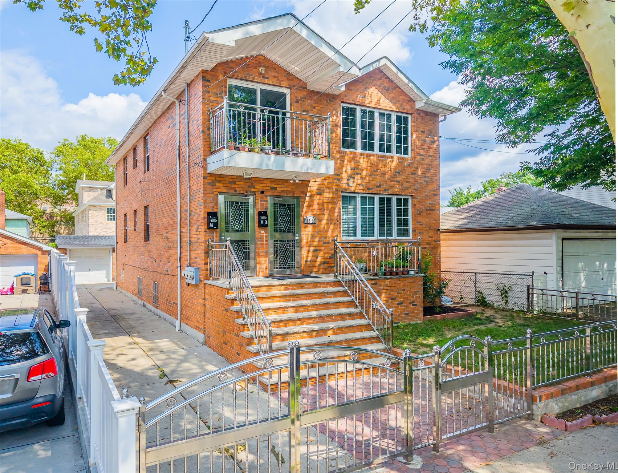 Single Family 77th Road Queens, NY 11366, MLS-1039771-3
