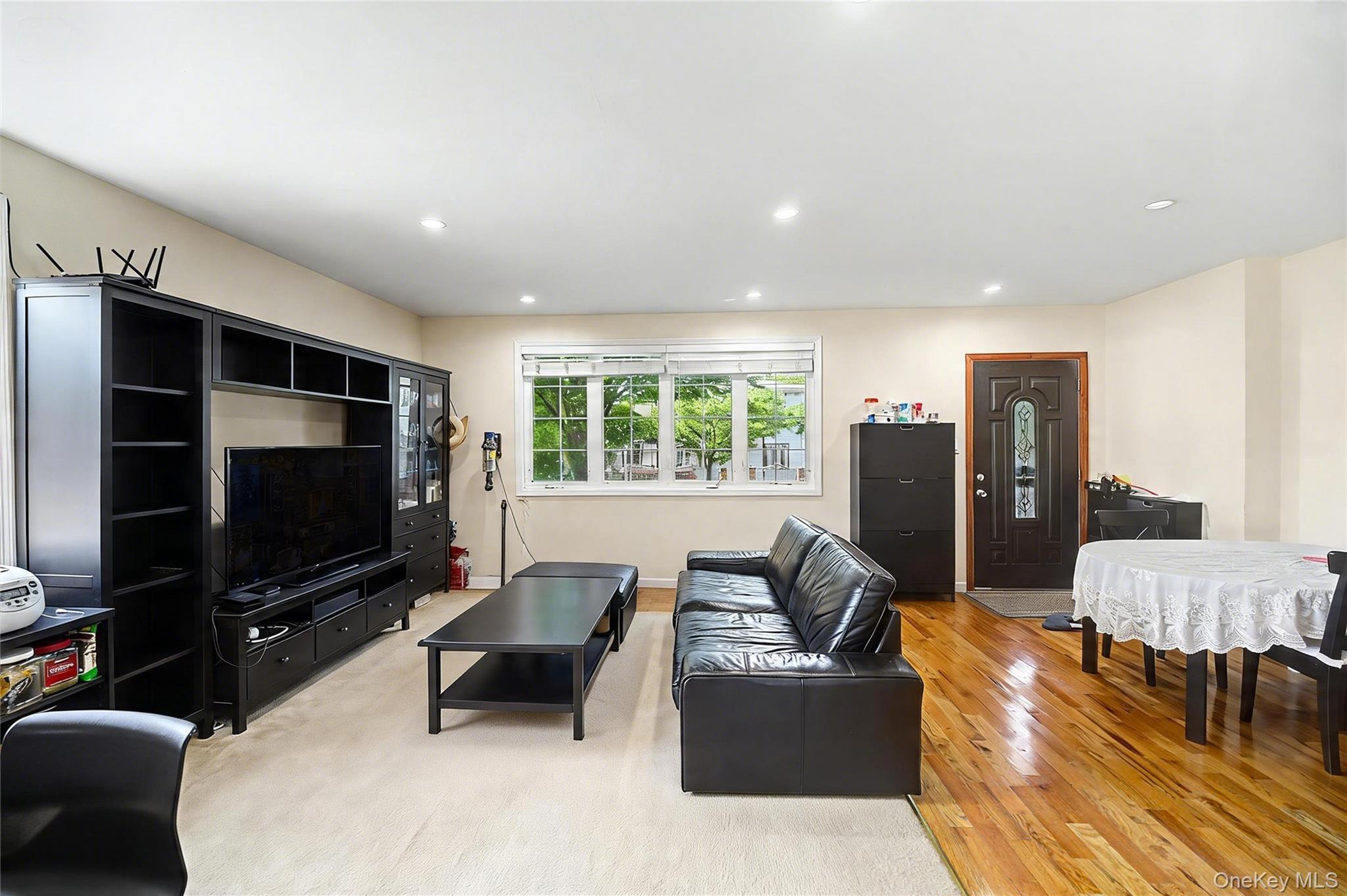 Single Family 77th Road Queens, NY 11366, MLS-1039771-8