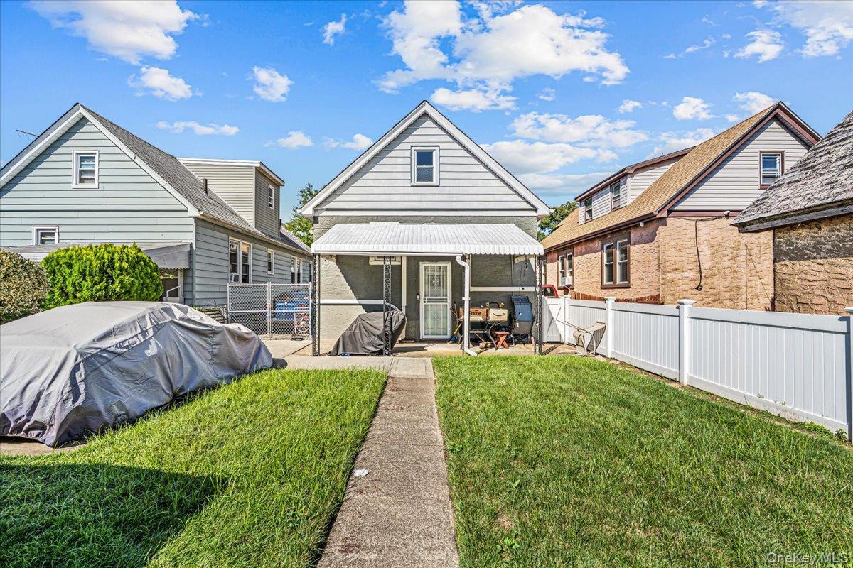 Single Family 169th Street  Queens, NY 11434, MLS-1039793-18