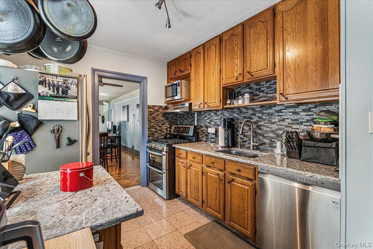 Single Family 169th Street  Queens, NY 11434, MLS-1039793-6