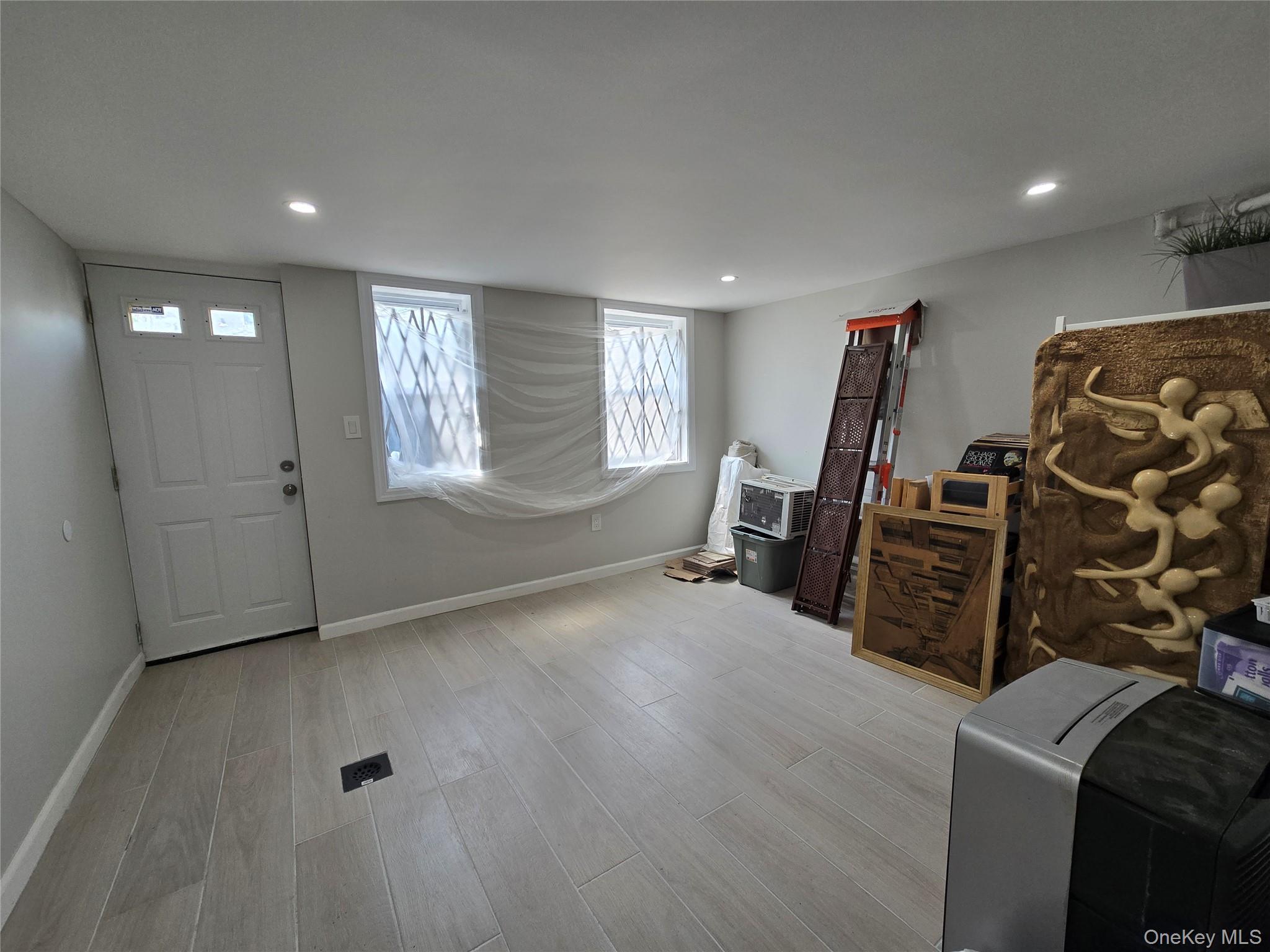 Single Family 119th Avenue Queens, NY 11434, MLS-1039794-34