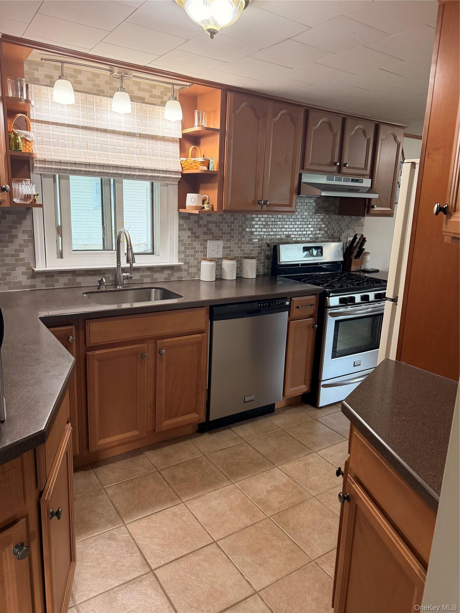 Single Family State Route 17k Orange County, NY 12549, MLS-1039803-2