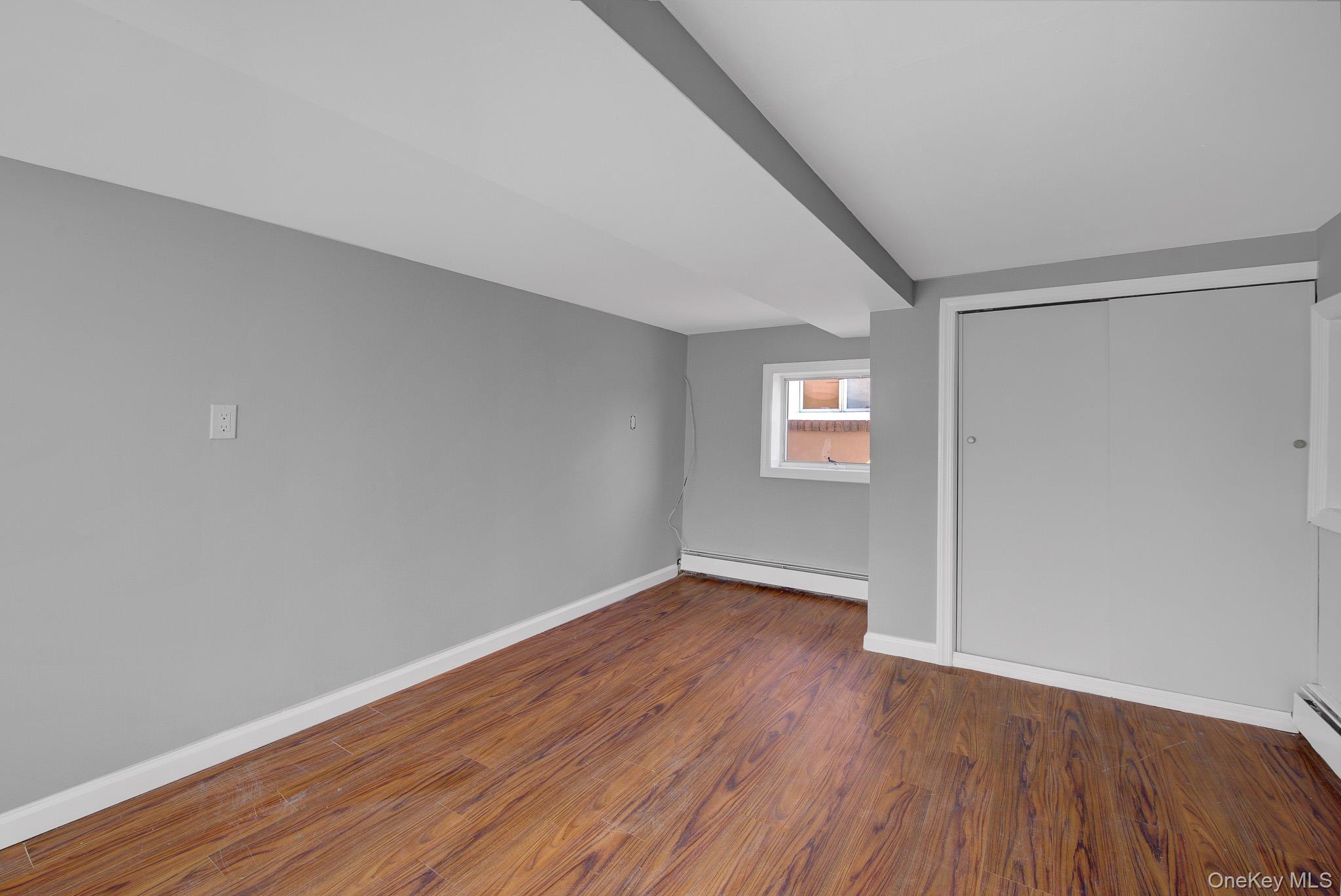 Single Family Suffolk Road  Nassau County, NY 11558, MLS-1039818-32