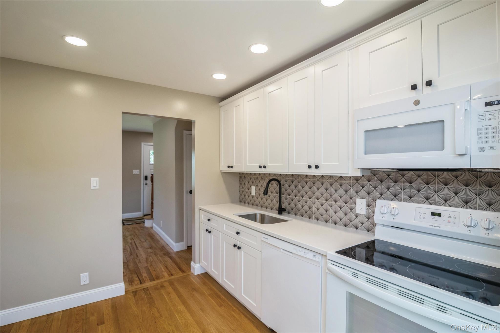 Single Family N Hawthorne Street  Nassau County, NY 11758, MLS-1039823-13