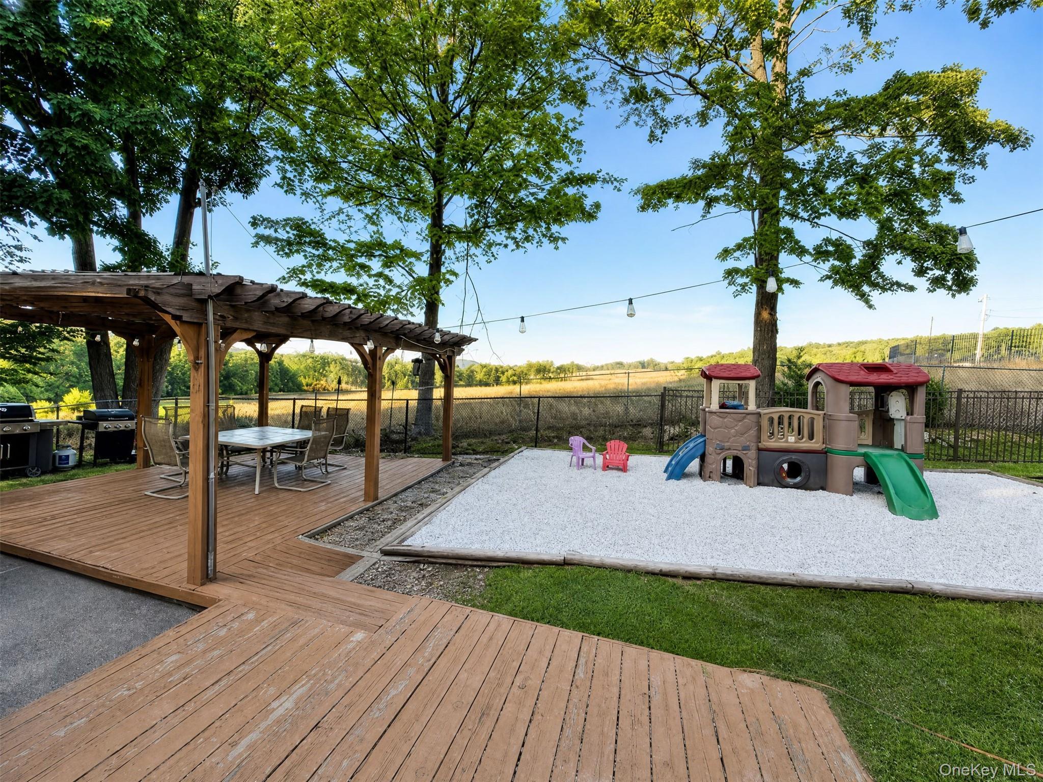 Single Family Arlington Drive  Orange County, NY 10950, MLS-1039825-29
