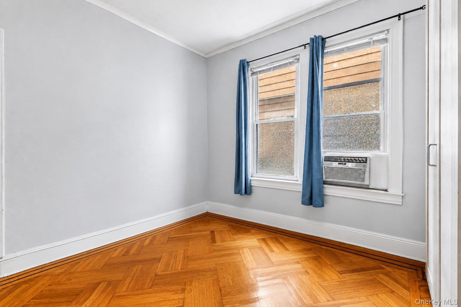 Single Family Linden Boulevard  Queens, NY 11417, MLS-1039830-18