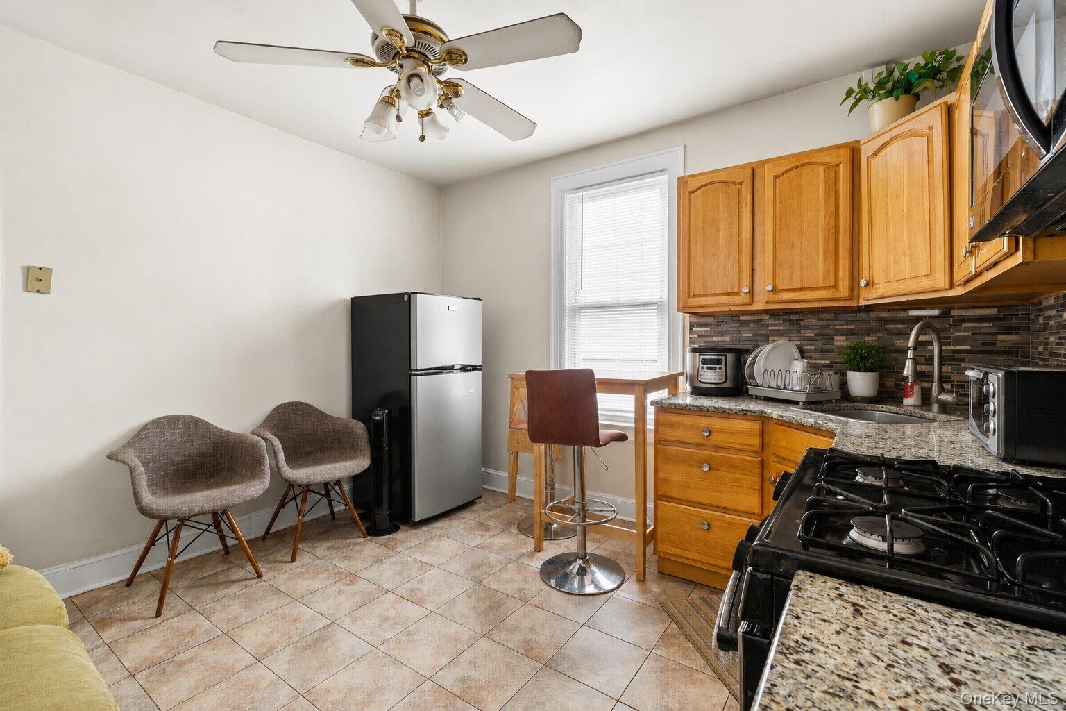 Single Family Linden Boulevard  Queens, NY 11417, MLS-1039830-23