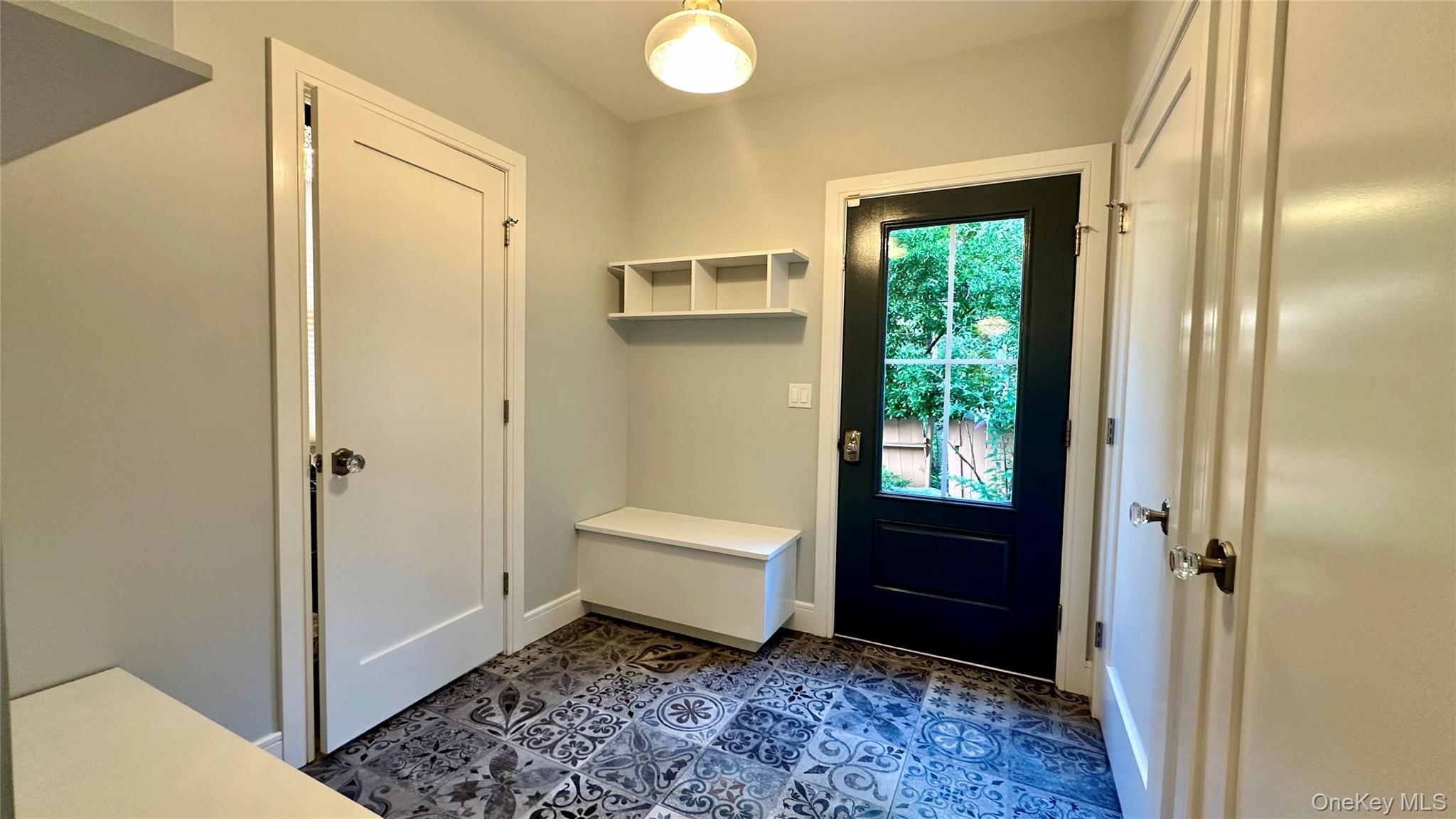 Single Family 20th Avenue Nassau County, NY 11579, MLS-1039834-16