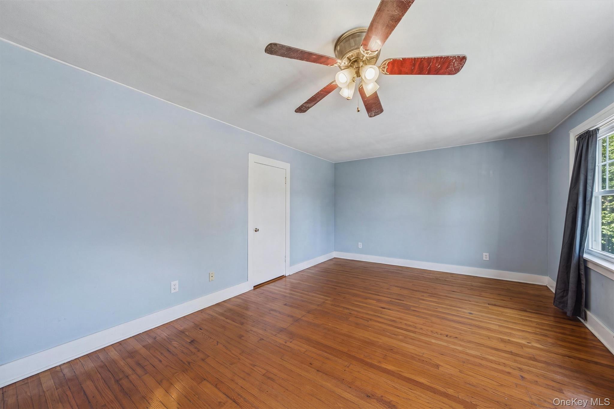 Single Family Dutchess Avenue Dutchess County, NY 12590, MLS-1039860-21