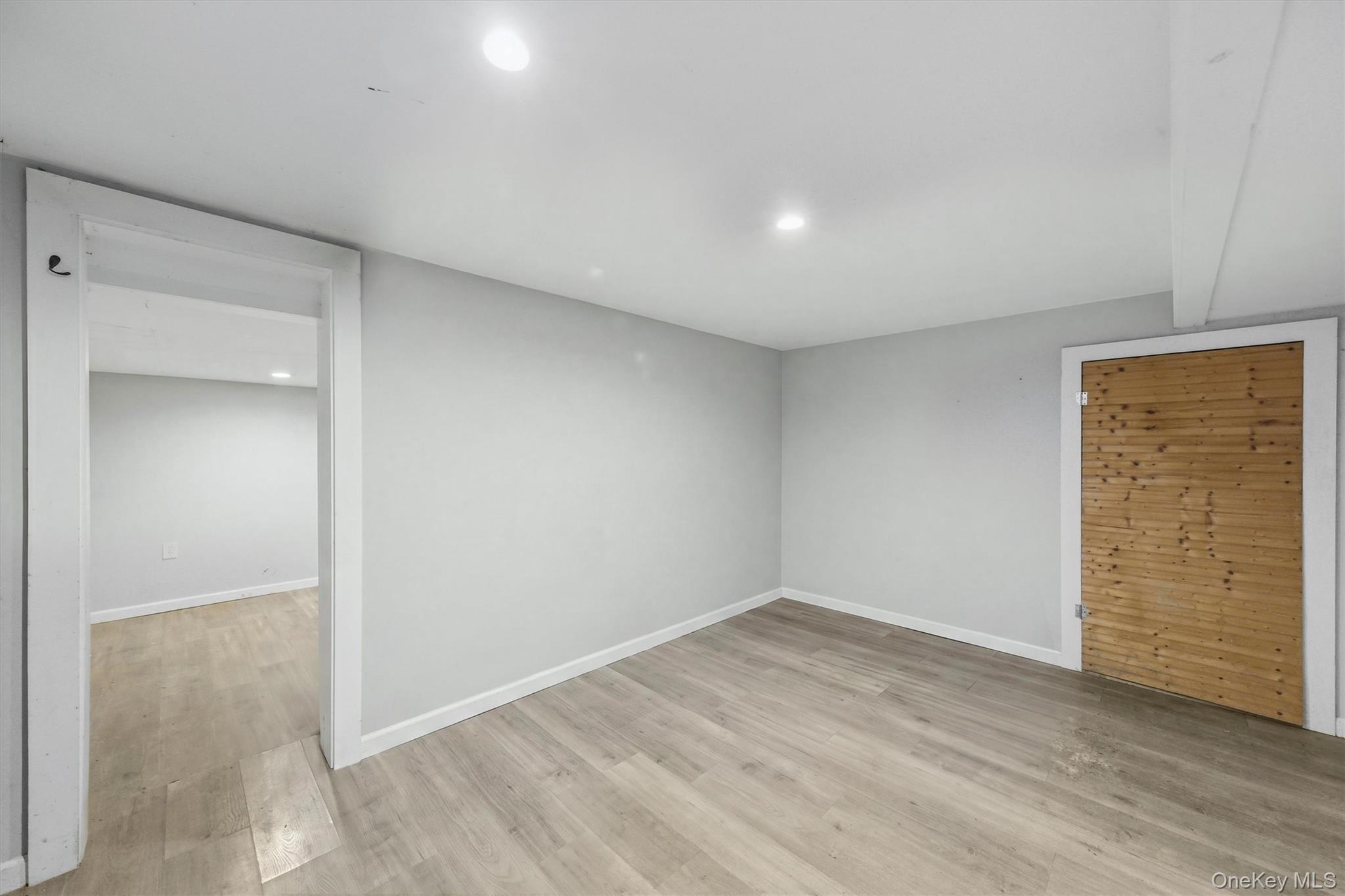 Single Family Dutchess Avenue Dutchess County, NY 12590, MLS-1039860-31