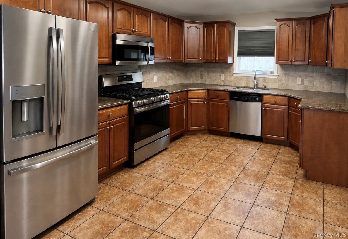 Single Family Beach 3rd Street  Queens, NY 11691, MLS-1039869-4