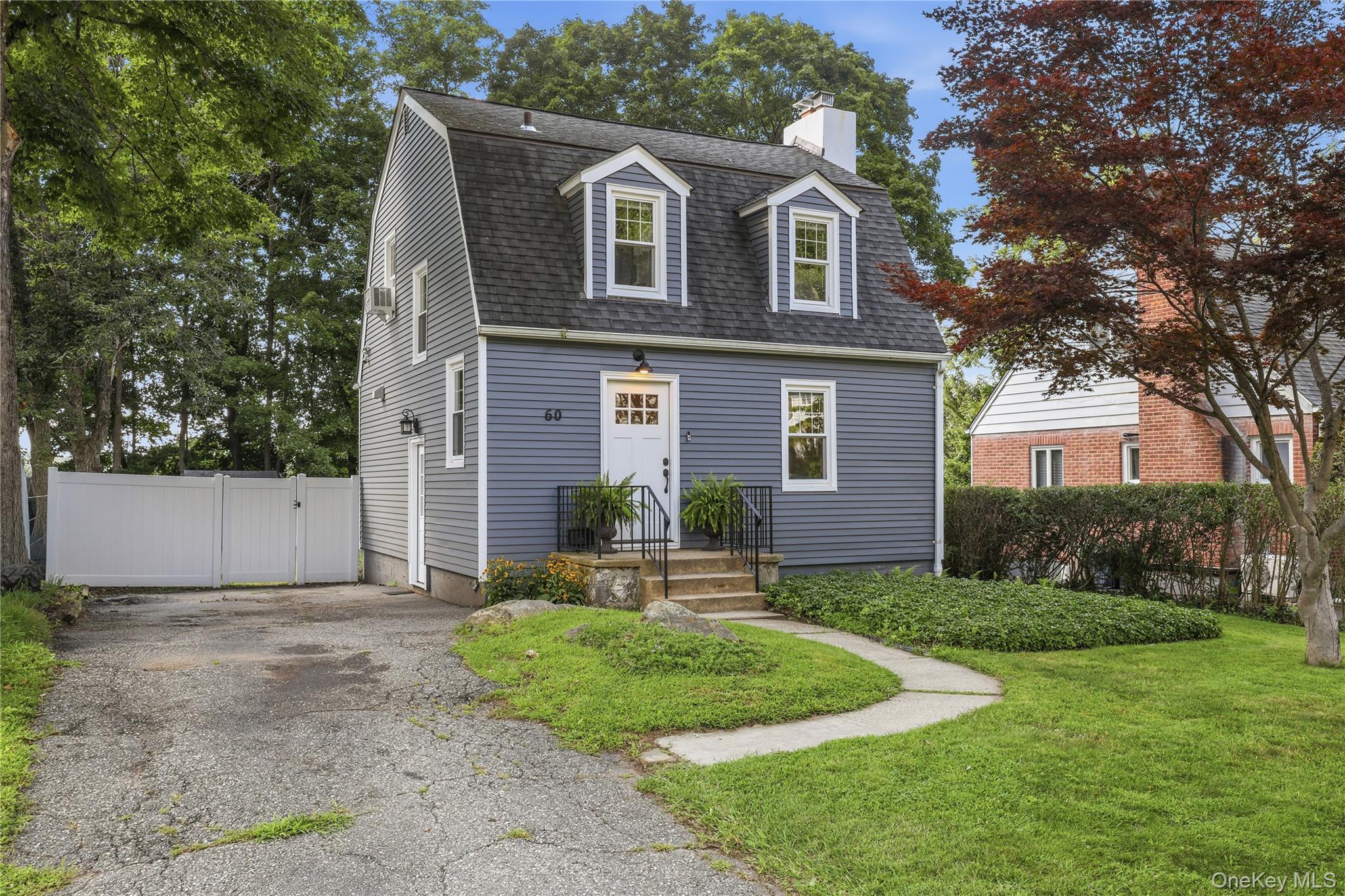 Single Family Leonard Street  Westchester County, NY 10549, MLS-1039883-15