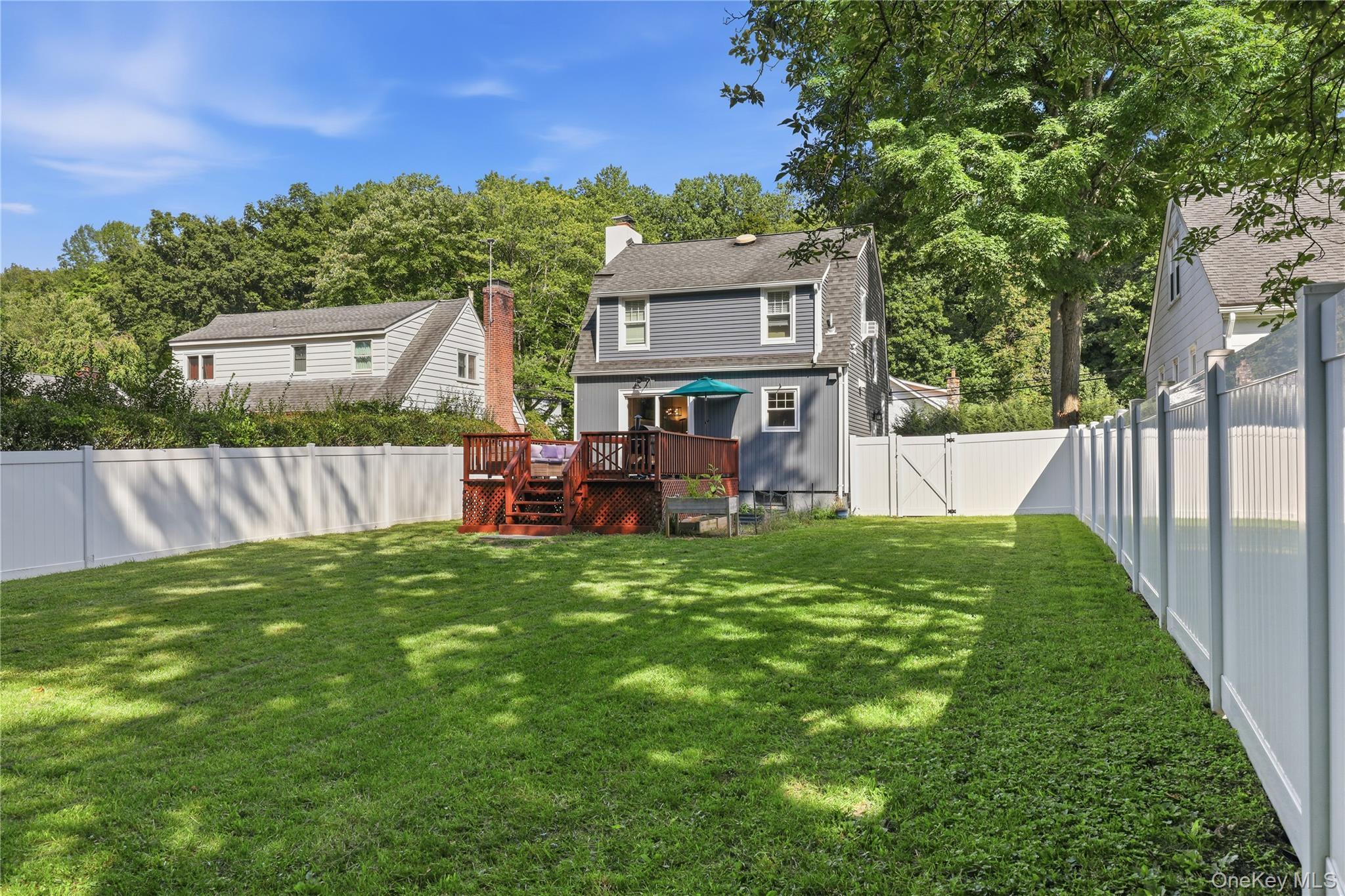 Single Family Leonard Street  Westchester County, NY 10549, MLS-1039883-3