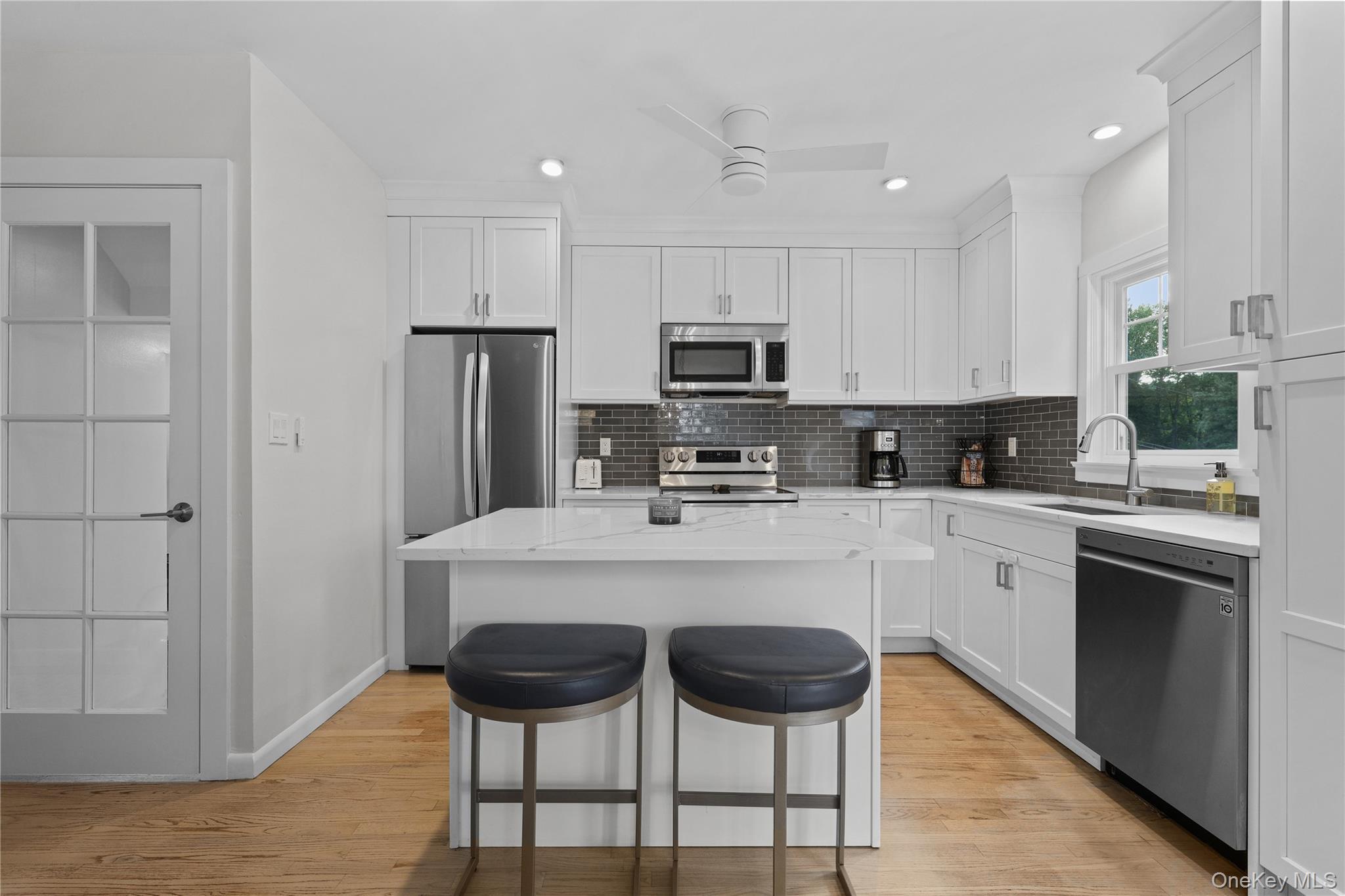 Single Family Leonard Street  Westchester County, NY 10549, MLS-1039883-8