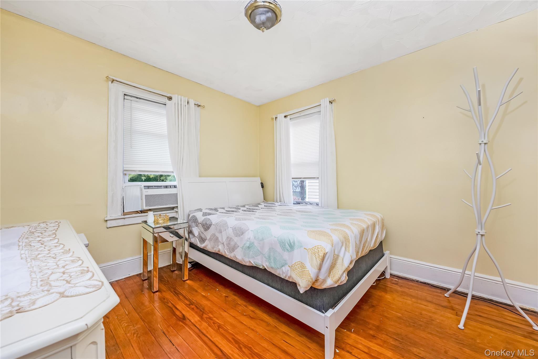 Single Family 220th Street  Queens, NY 11429, MLS-1039891-15