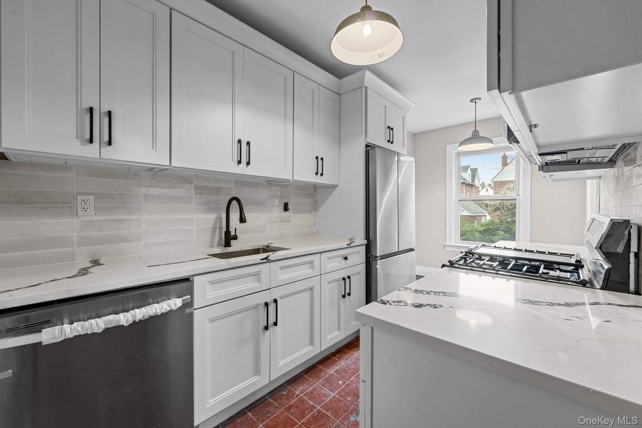 Single Family Francis Lewis Boulevard Queens, NY 11413, MLS-1039905-3