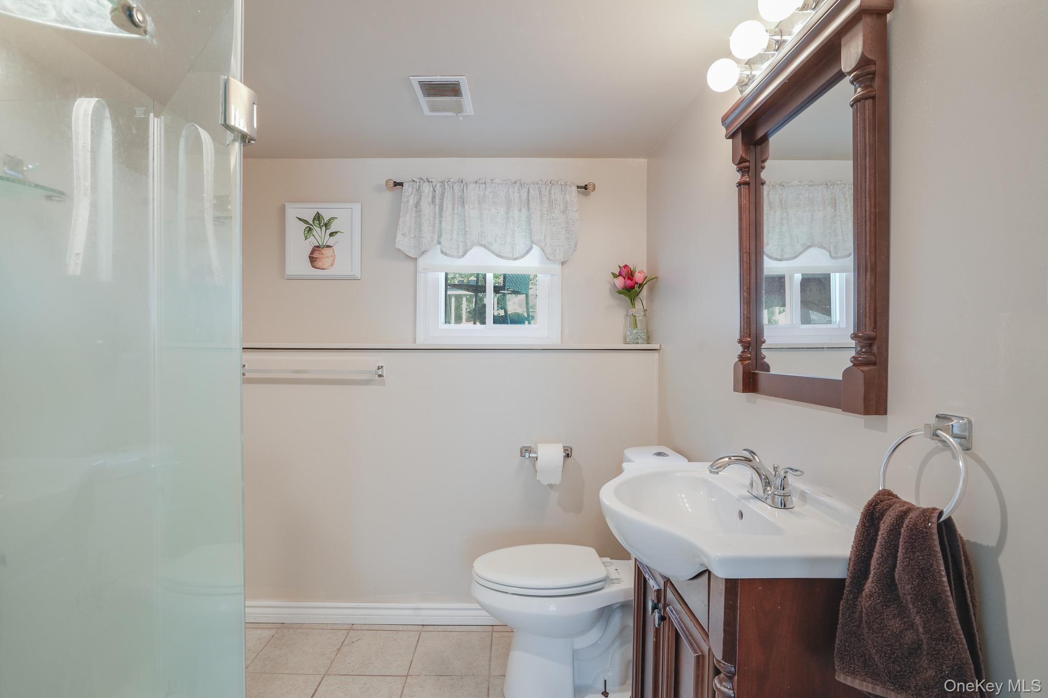 Single Family Hampton Road Dutchess County, NY 12603, MLS-1039910-26