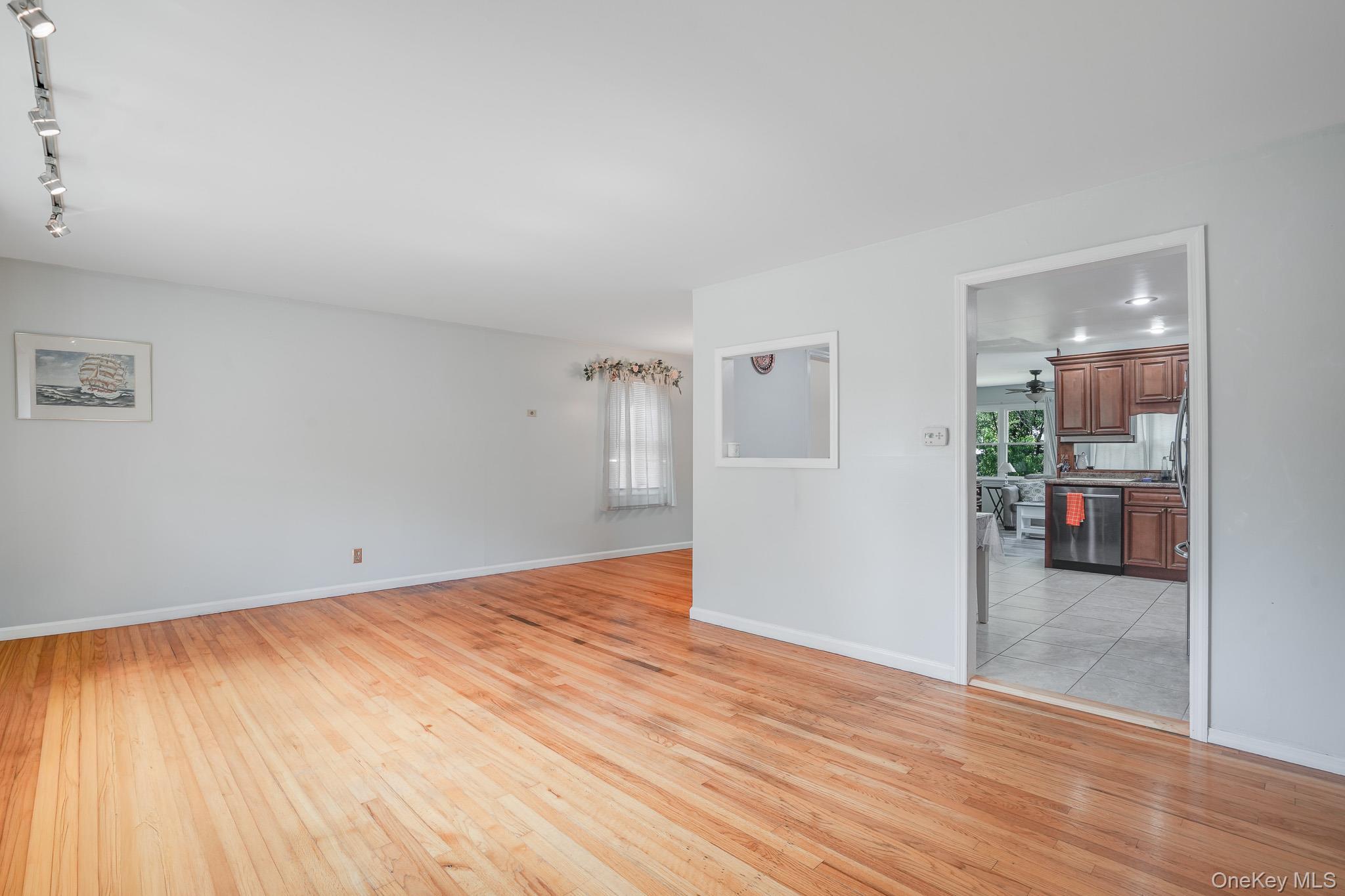 Single Family Hampton Road Dutchess County, NY 12603, MLS-1039910-4