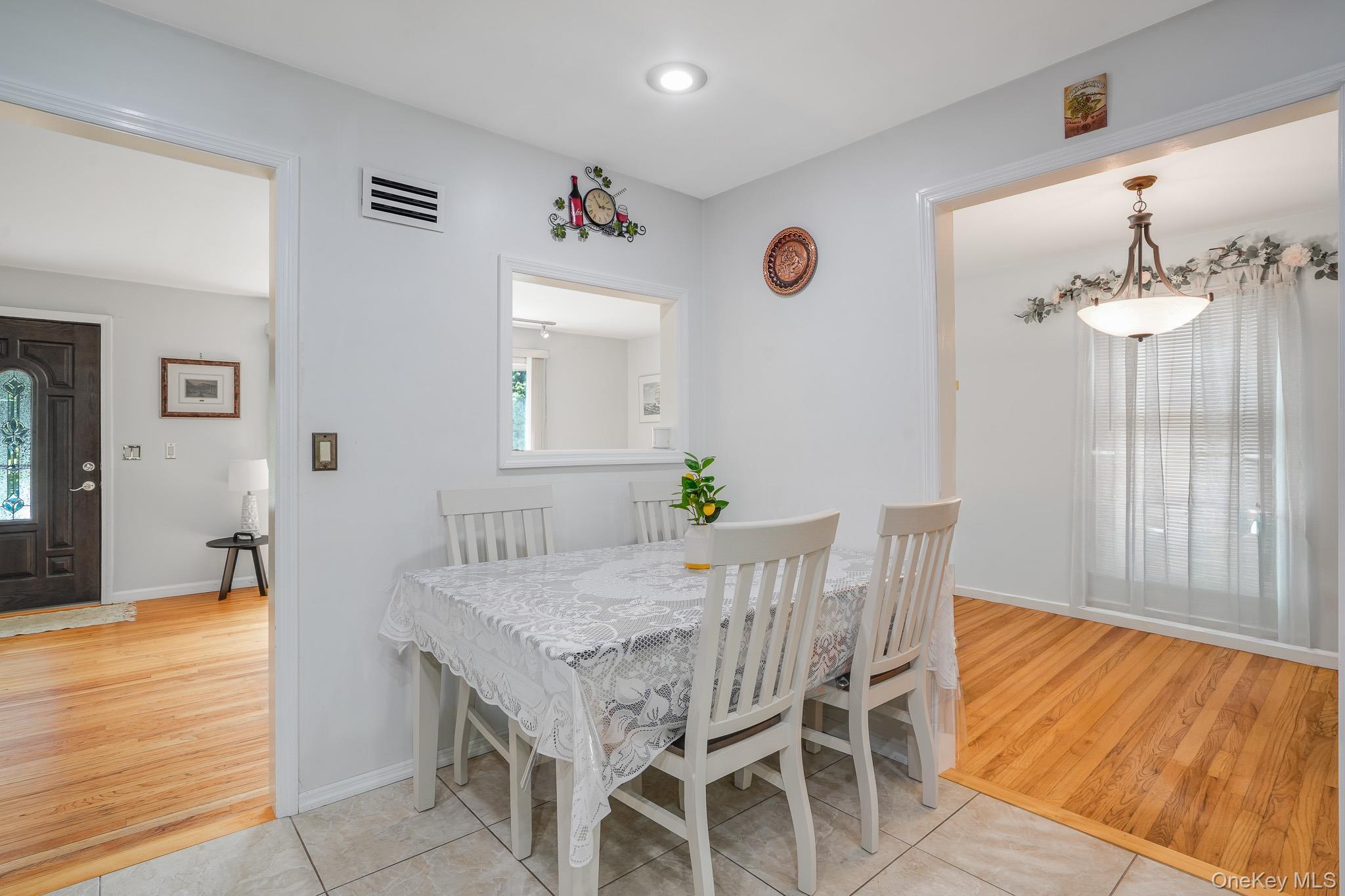 Single Family Hampton Road Dutchess County, NY 12603, MLS-1039910-7