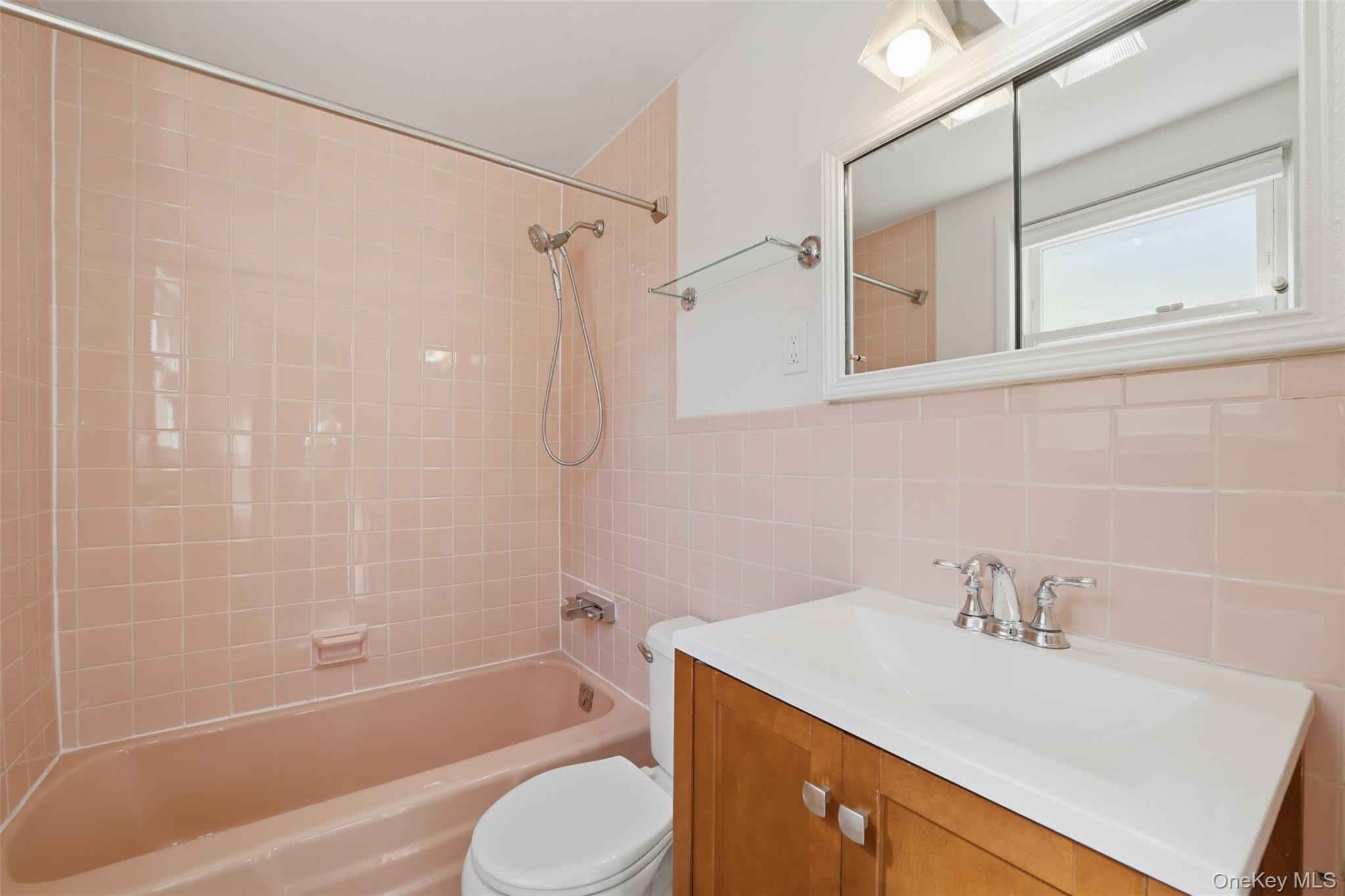 Single Family Sickles Avenue  Westchester County, NY 10801, MLS-1039913-15