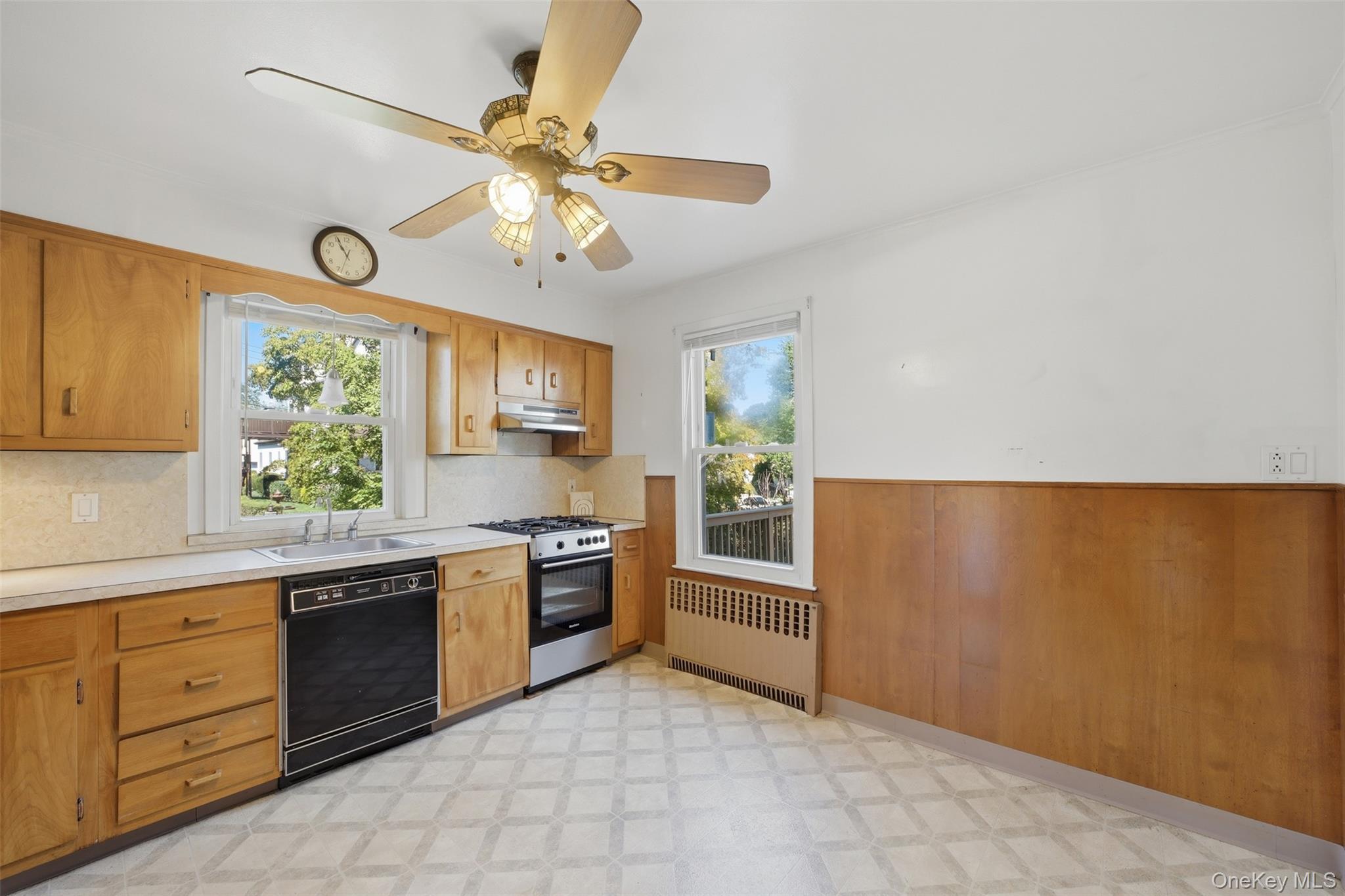 Single Family Sickles Avenue  Westchester County, NY 10801, MLS-1039913-19