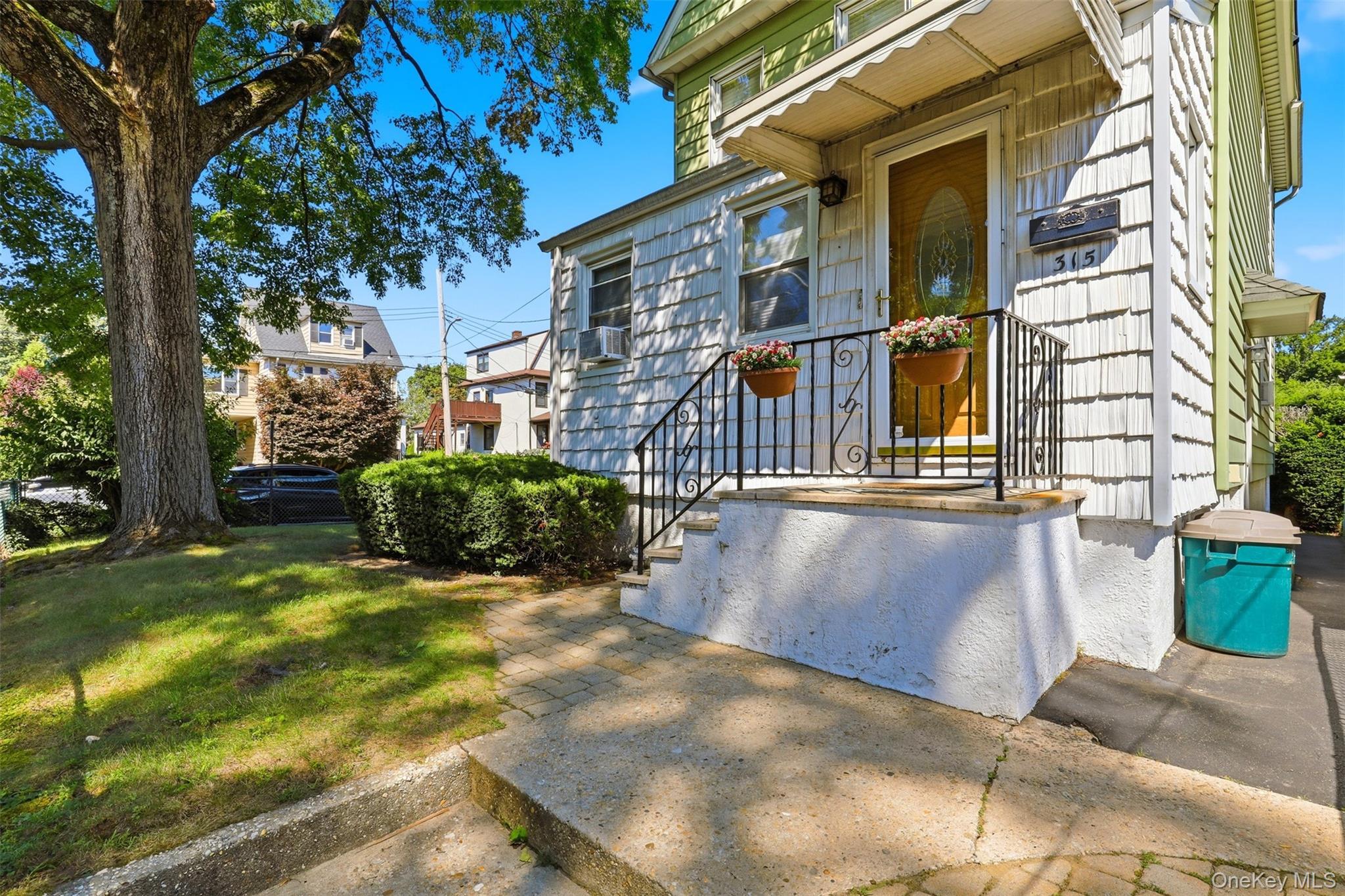Single Family Sickles Avenue  Westchester County, NY 10801, MLS-1039913-2