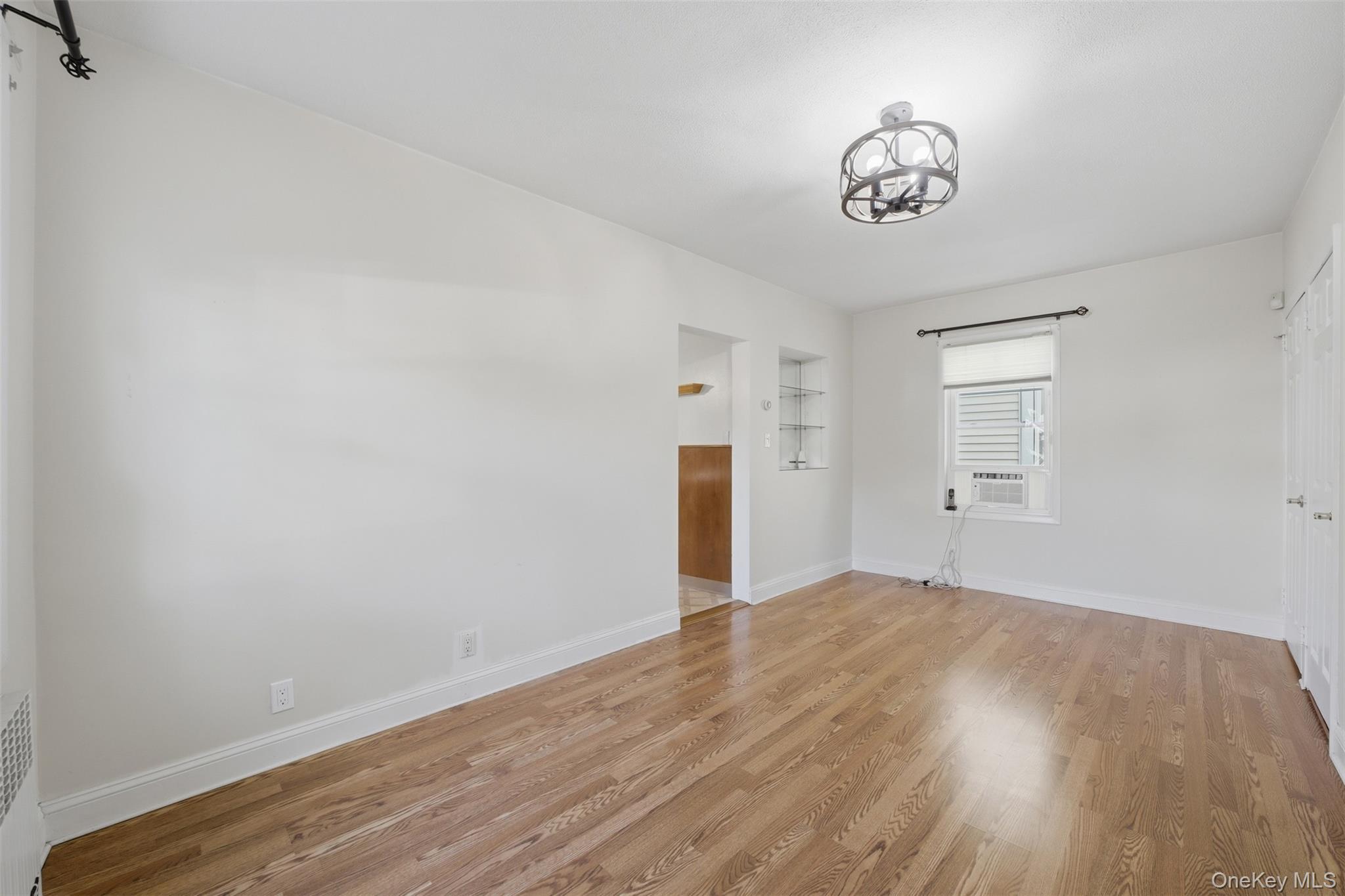 Single Family Sickles Avenue  Westchester County, NY 10801, MLS-1039913-8