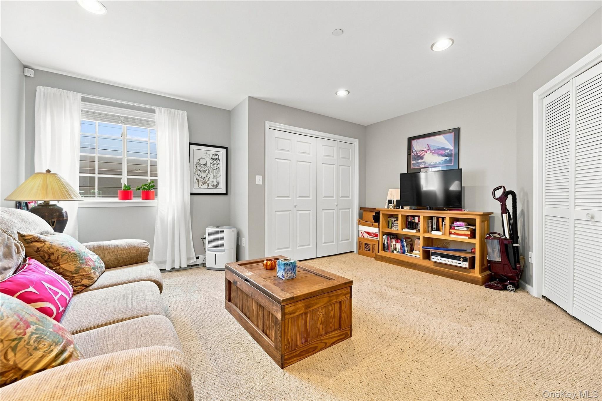 Single Family Bridgeview Drive Dutchess County, NY 12601, MLS-1039925-38