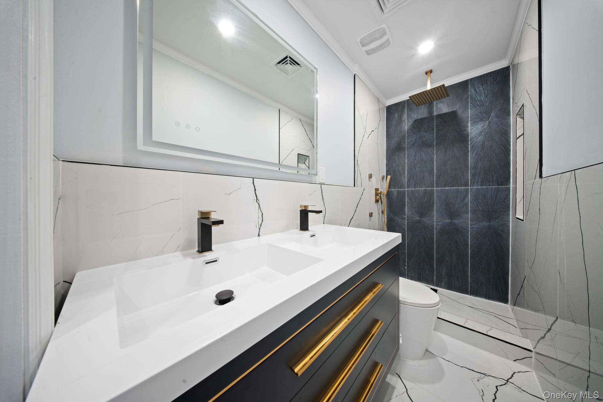 Single Family 217th Street  Queens, NY 11411, MLS-1039929-13